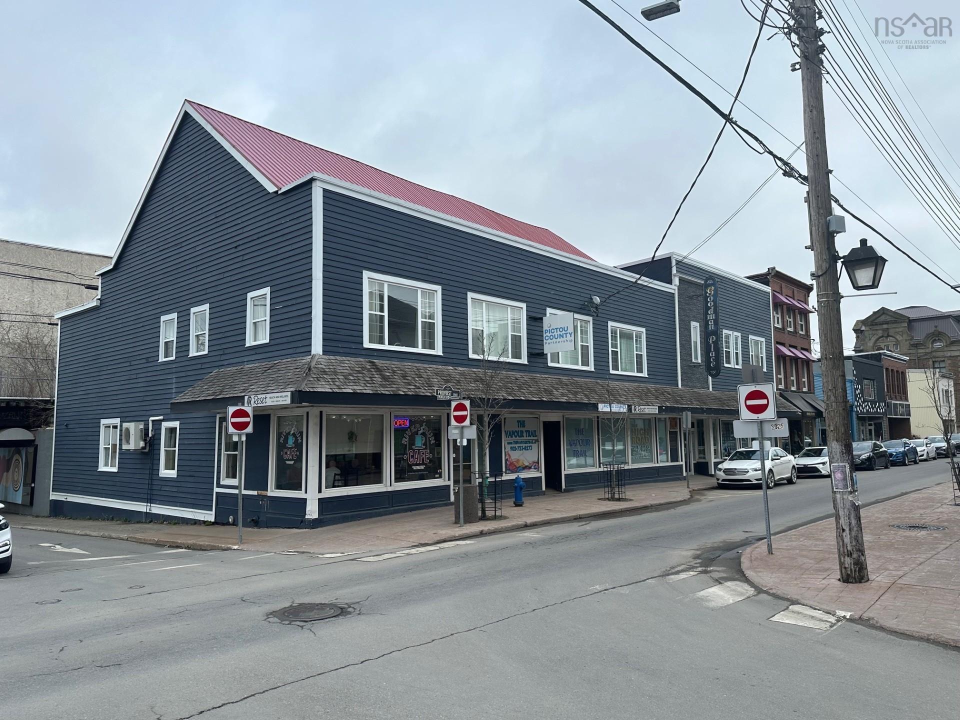 $1,399,900.00: 151 Provost Street, New Glasgow