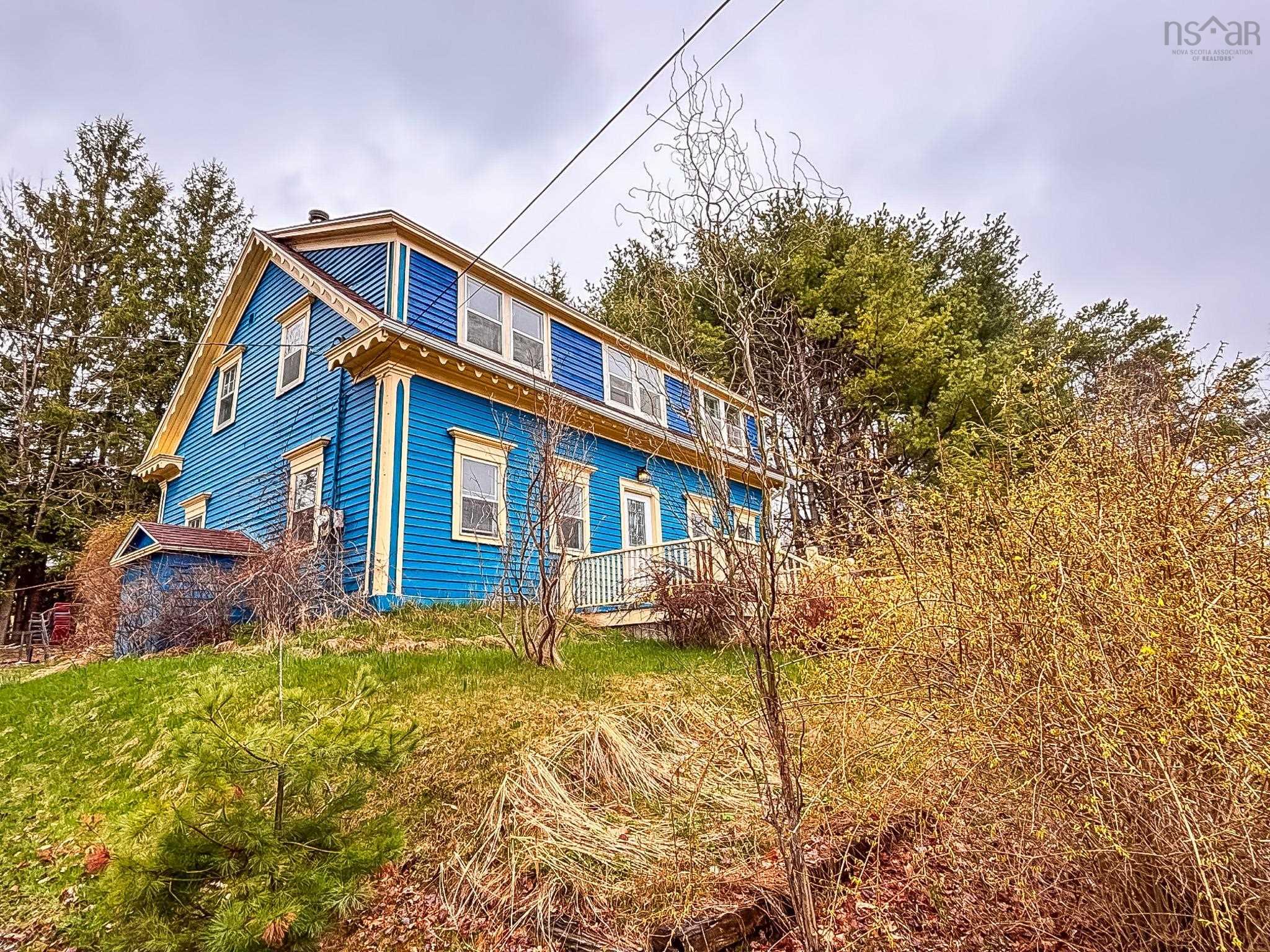 $420,000.00: 111 Main Street, Mahone Bay