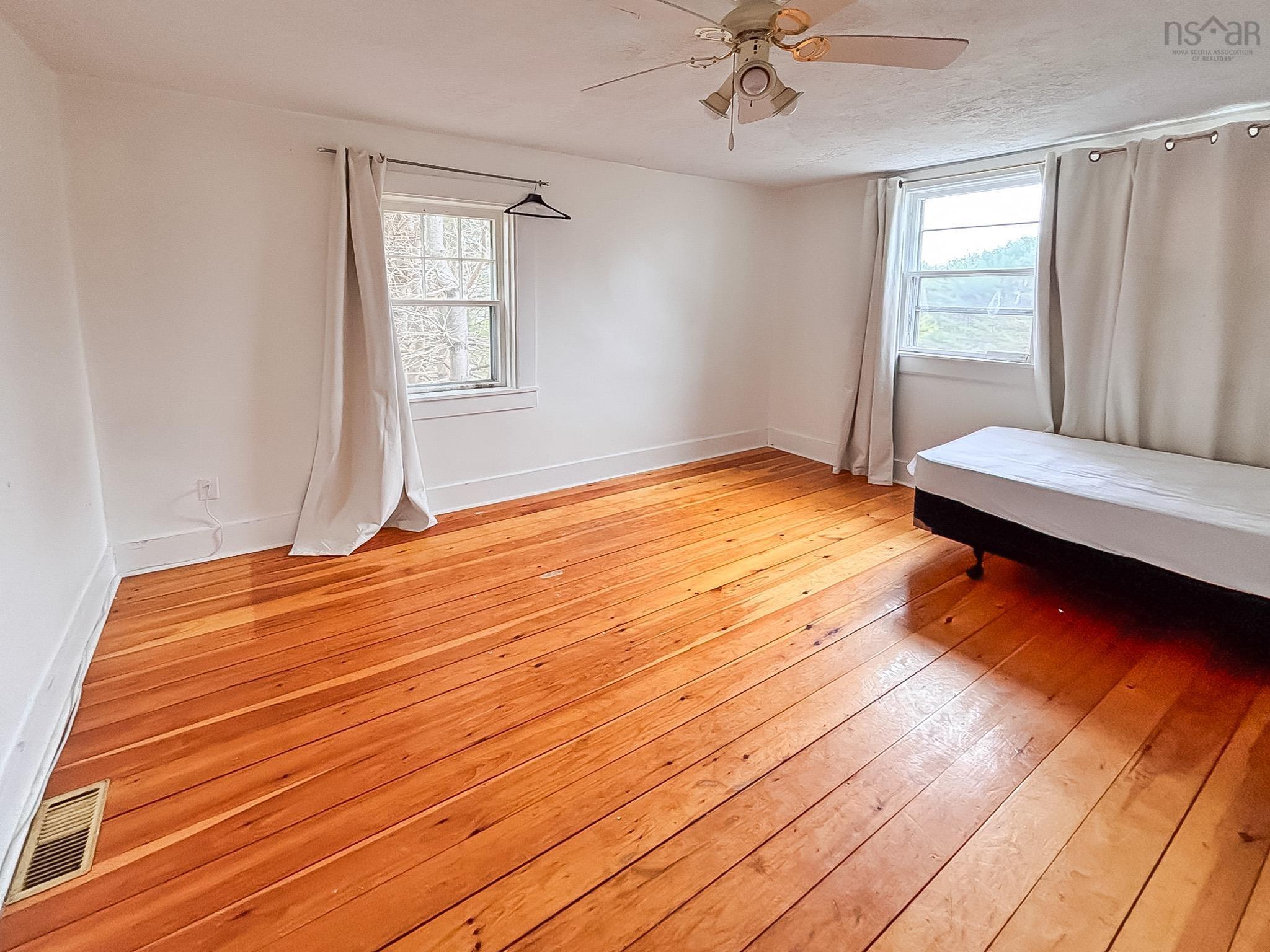 $420,000.00: 111 Main Street, Mahone Bay