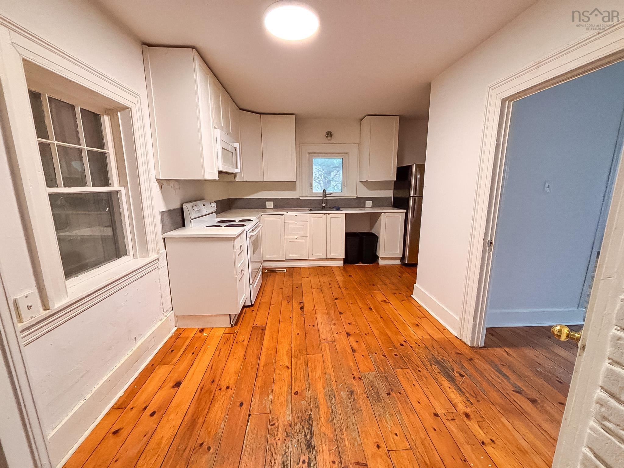 $420,000.00: 111 Main Street, Mahone Bay