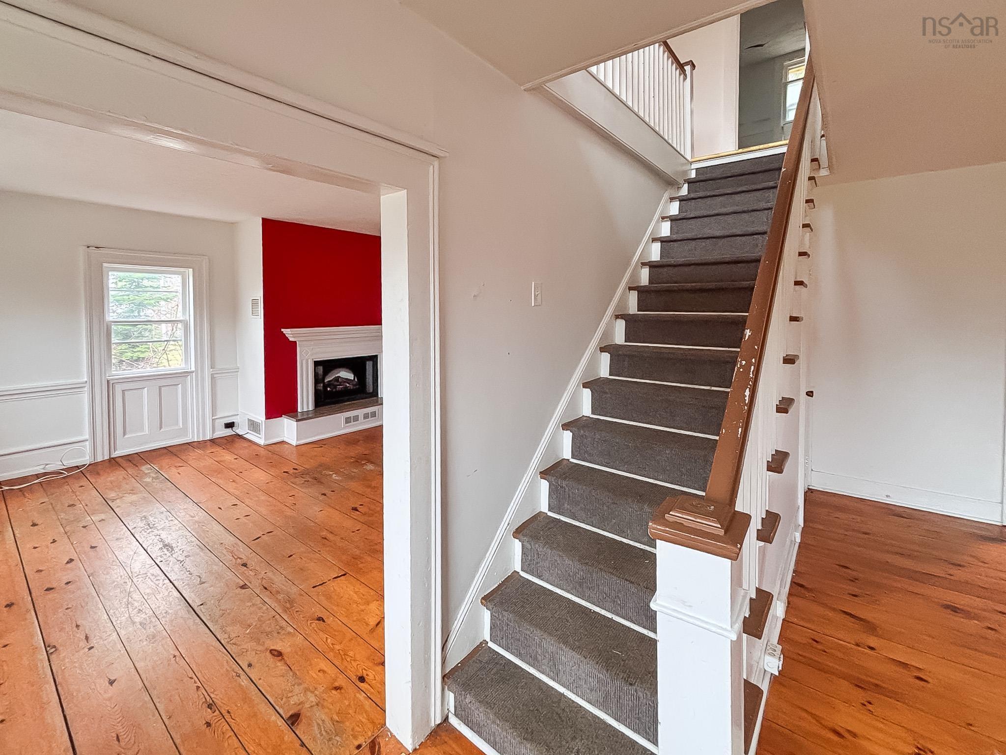 $420,000.00: 111 Main Street, Mahone Bay