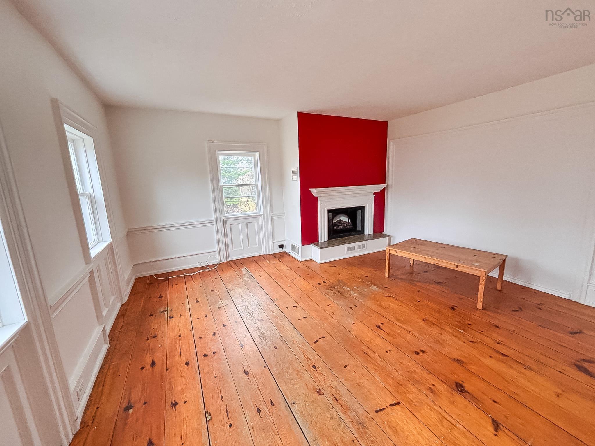 $420,000.00: 111 Main Street, Mahone Bay