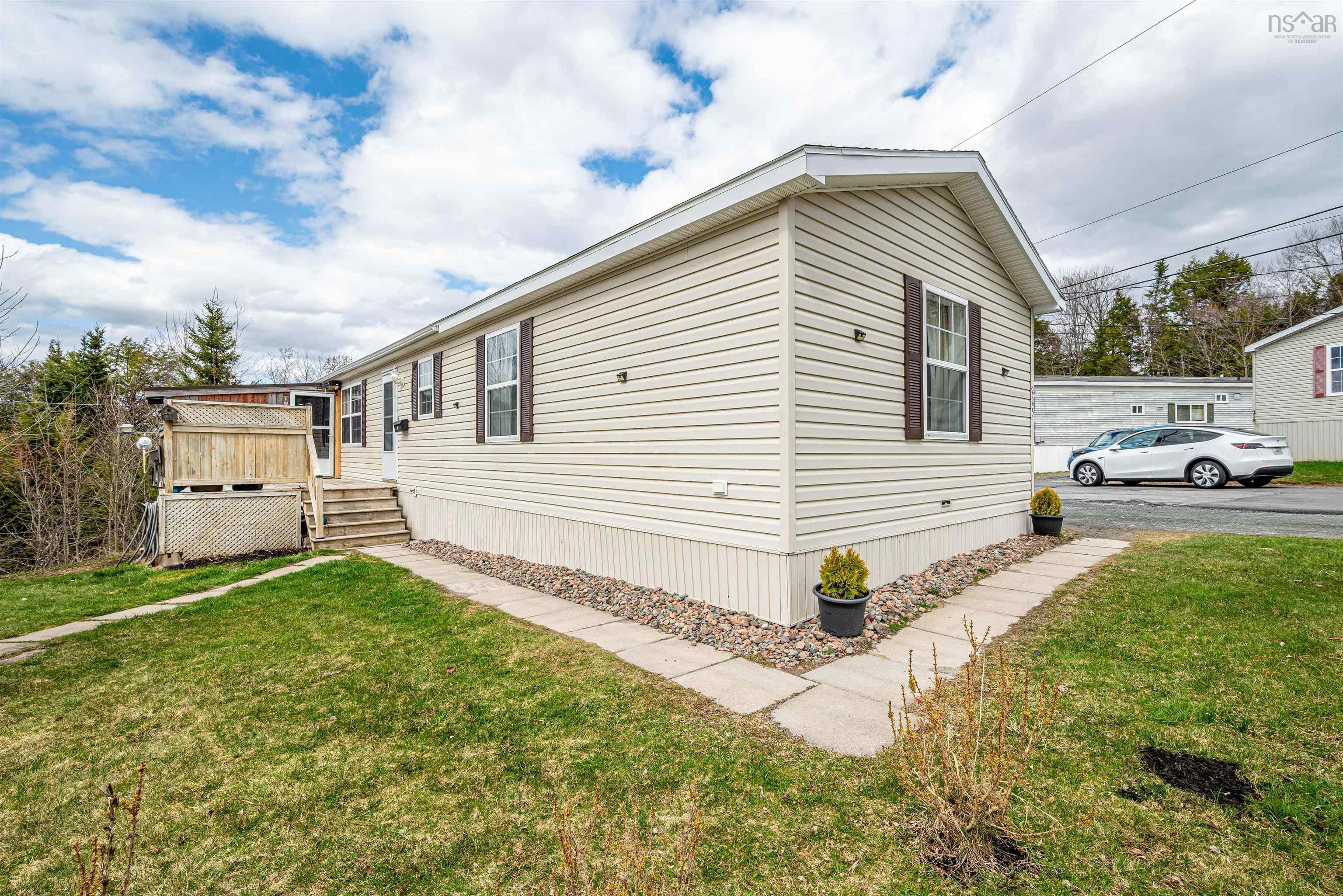 225 Parklane Drive, Lower Sackville, NS (MLS® 202508920)