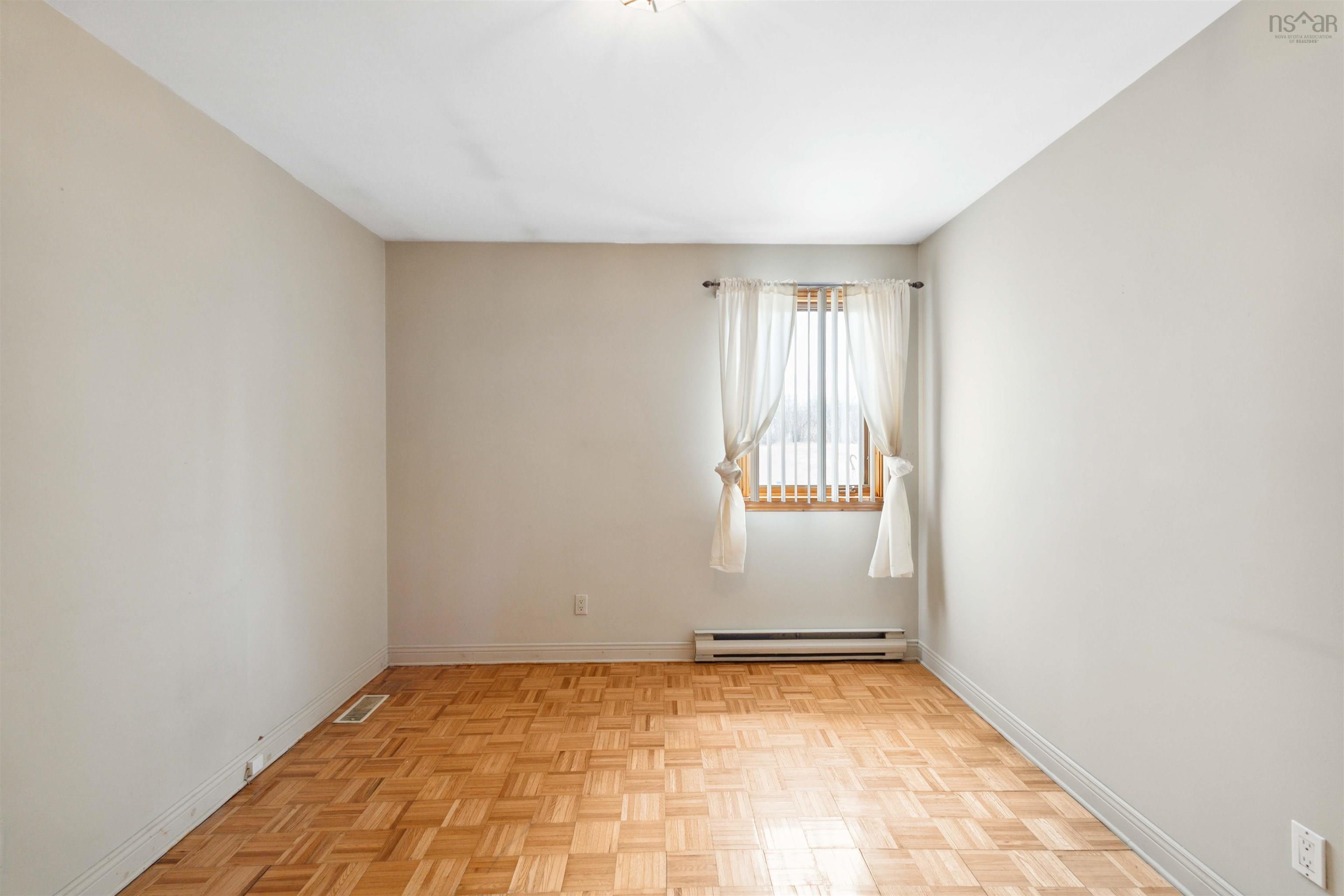 $349,900.00: 13 Cove Road, Bramber