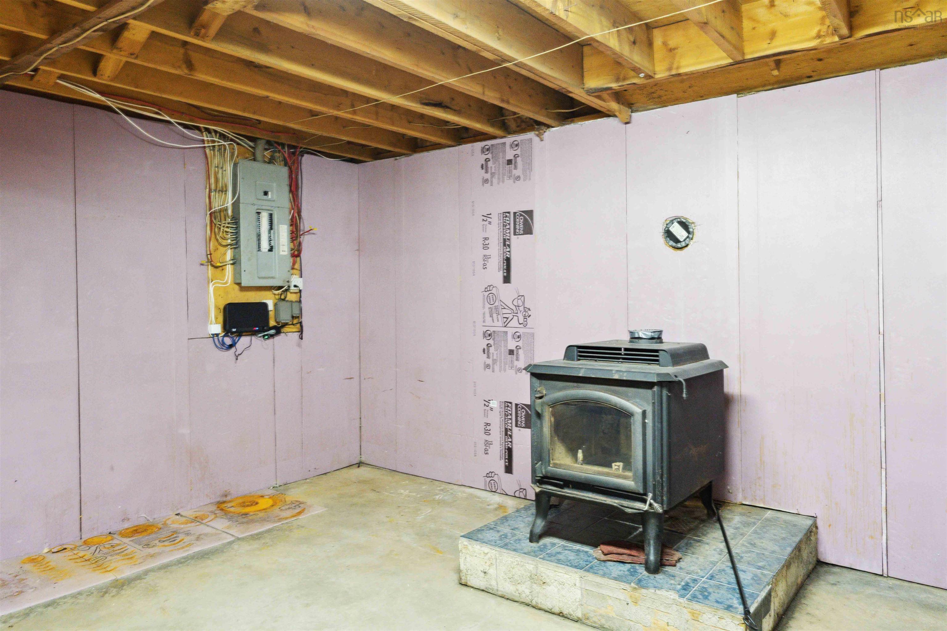 $349,900.00: 13 Cove Road, Bramber