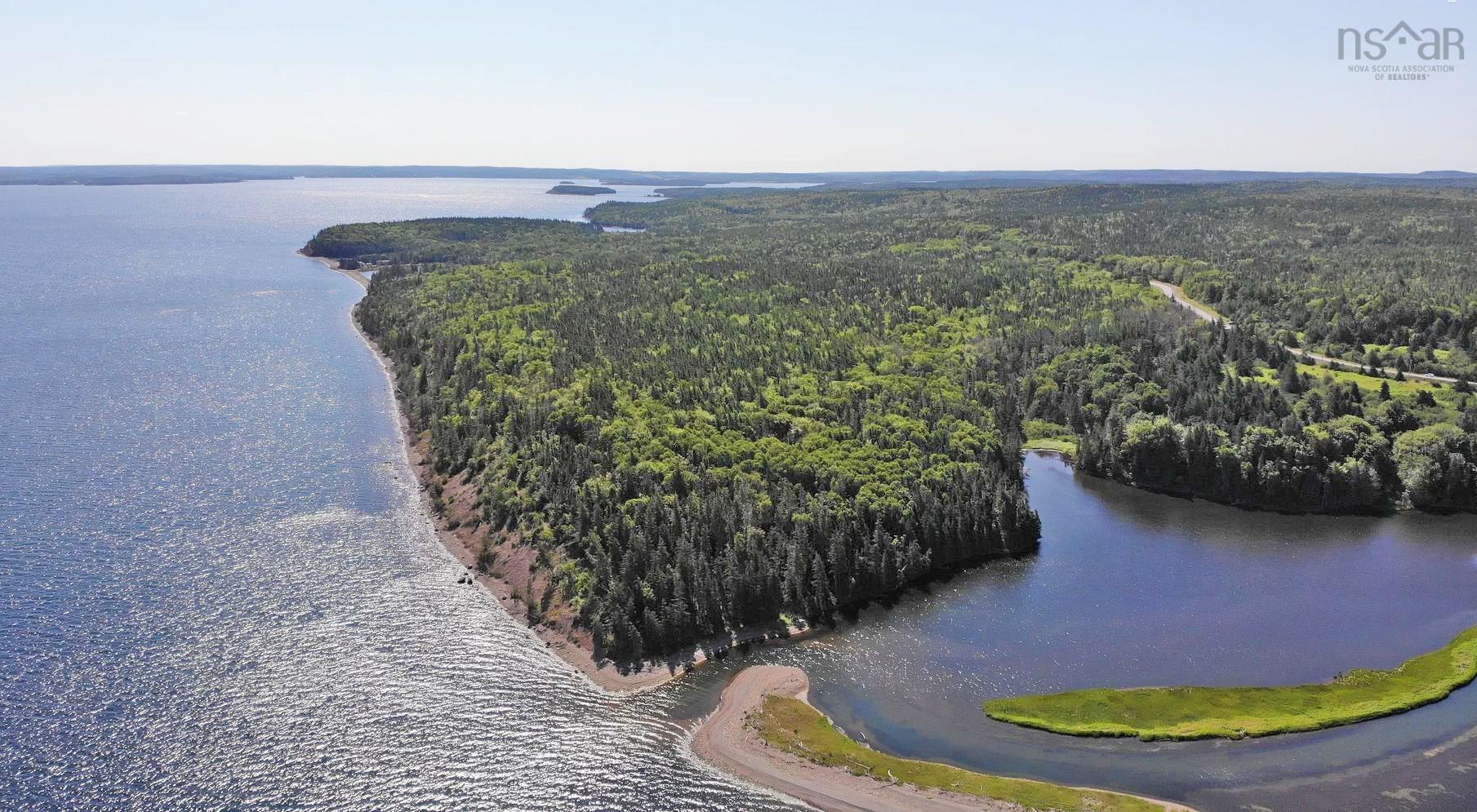 $795,000.00: 195 Acres West Bay Highway, Roberta