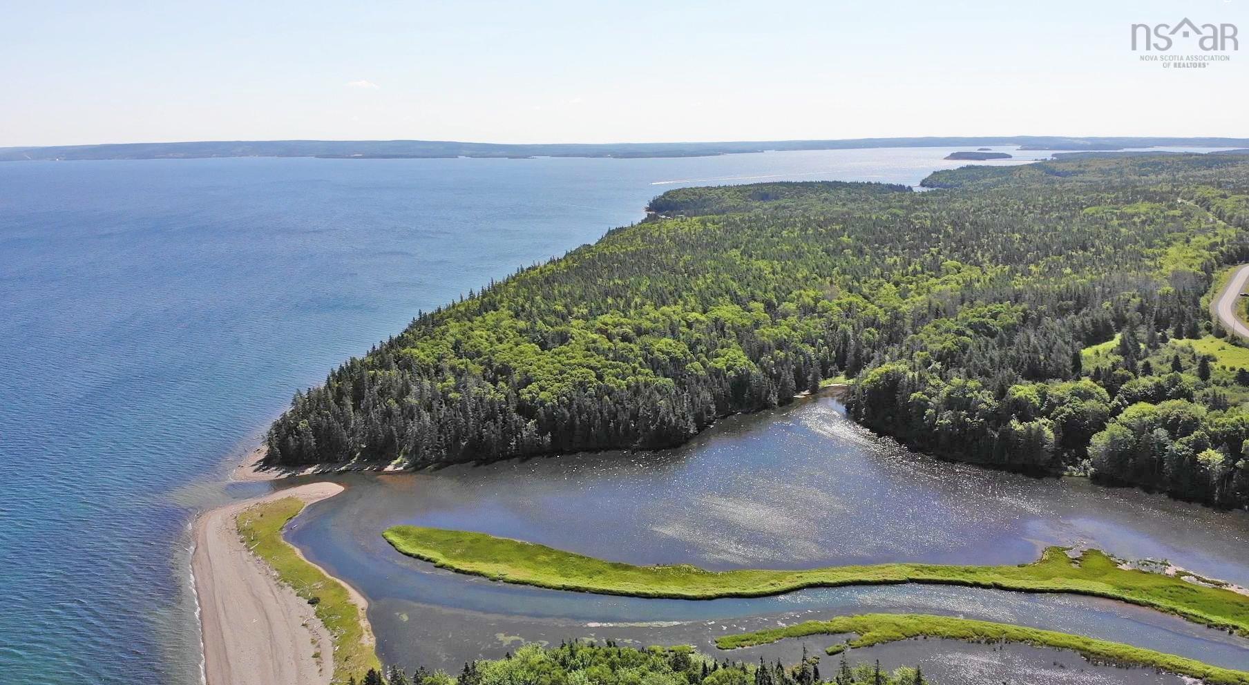 $795,000.00: 195 Acres West Bay Highway, Roberta