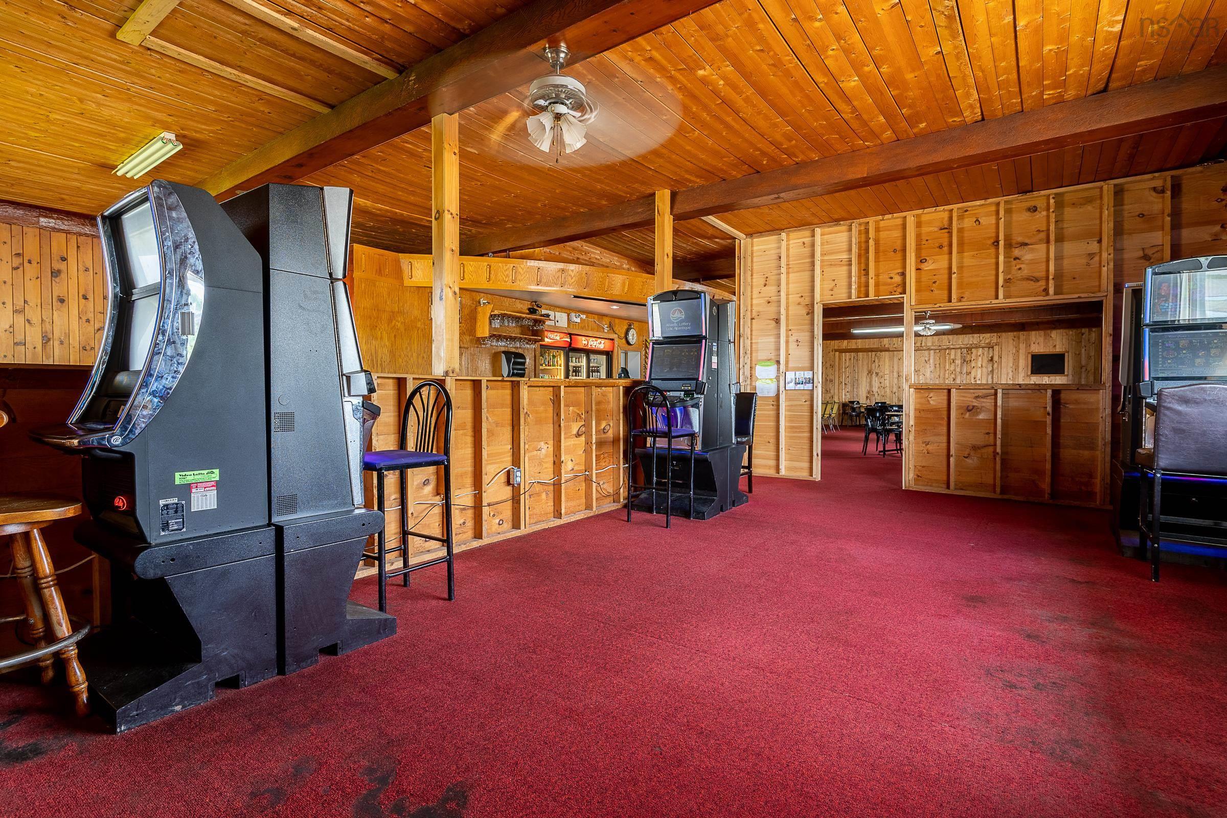 $390,000.00: 8946 Highway 1, Meteghan River