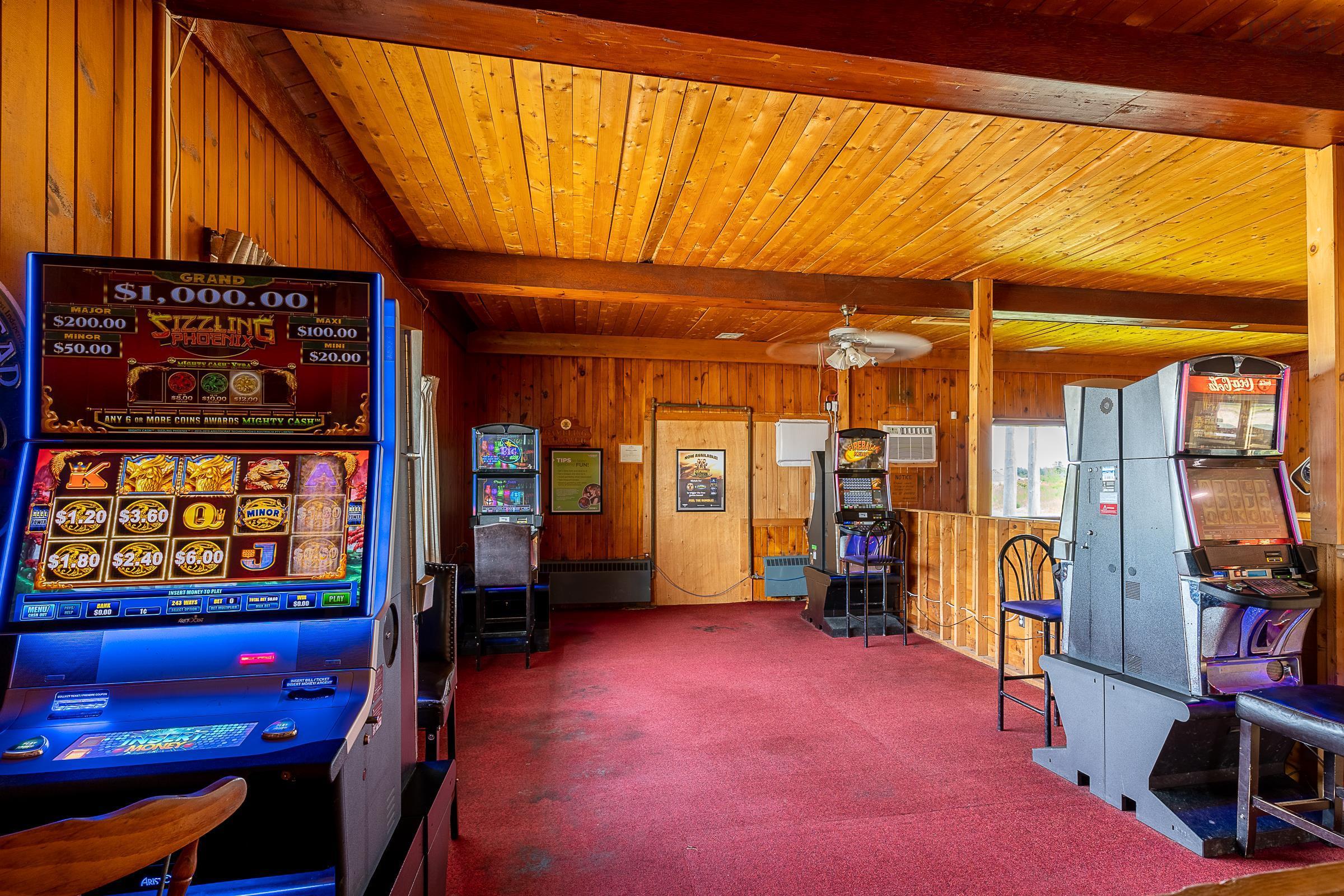 $390,000.00: 8946 Highway 1, Meteghan River