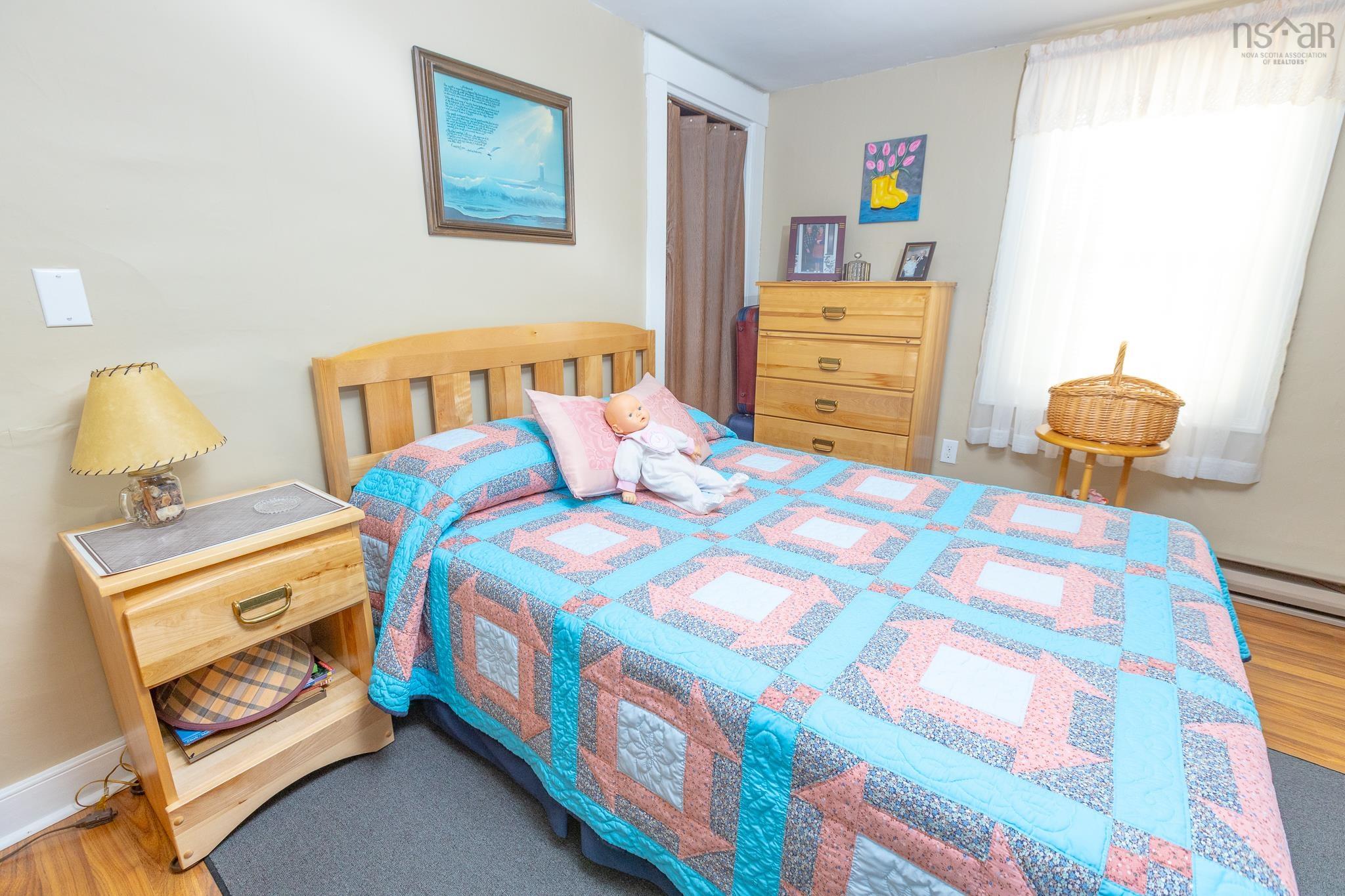 $339,000.00: 15 John Street, Shelburne