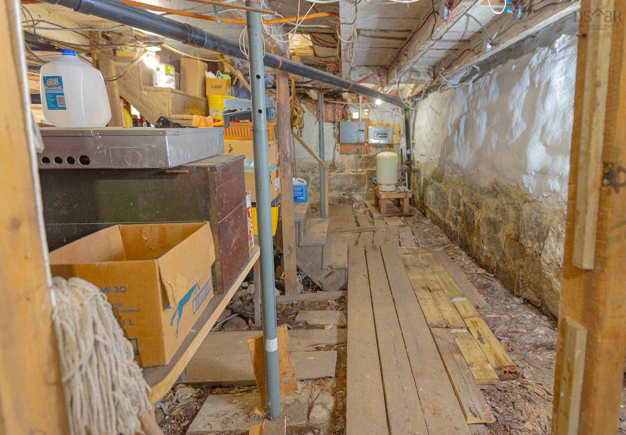 $339,000.00: 15 John Street, Shelburne