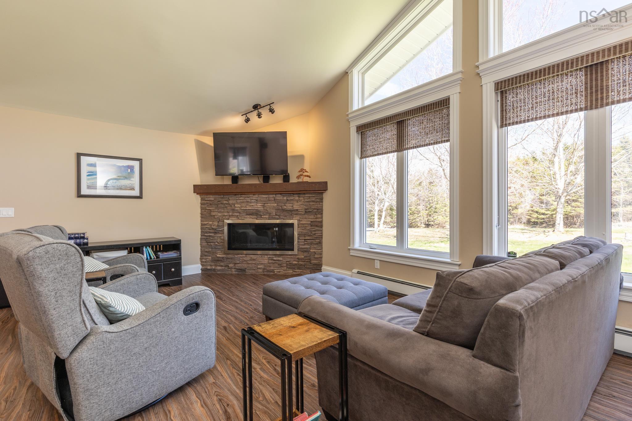 $739,000.00: 180 John Thibodeau Road, Meteghan Centre