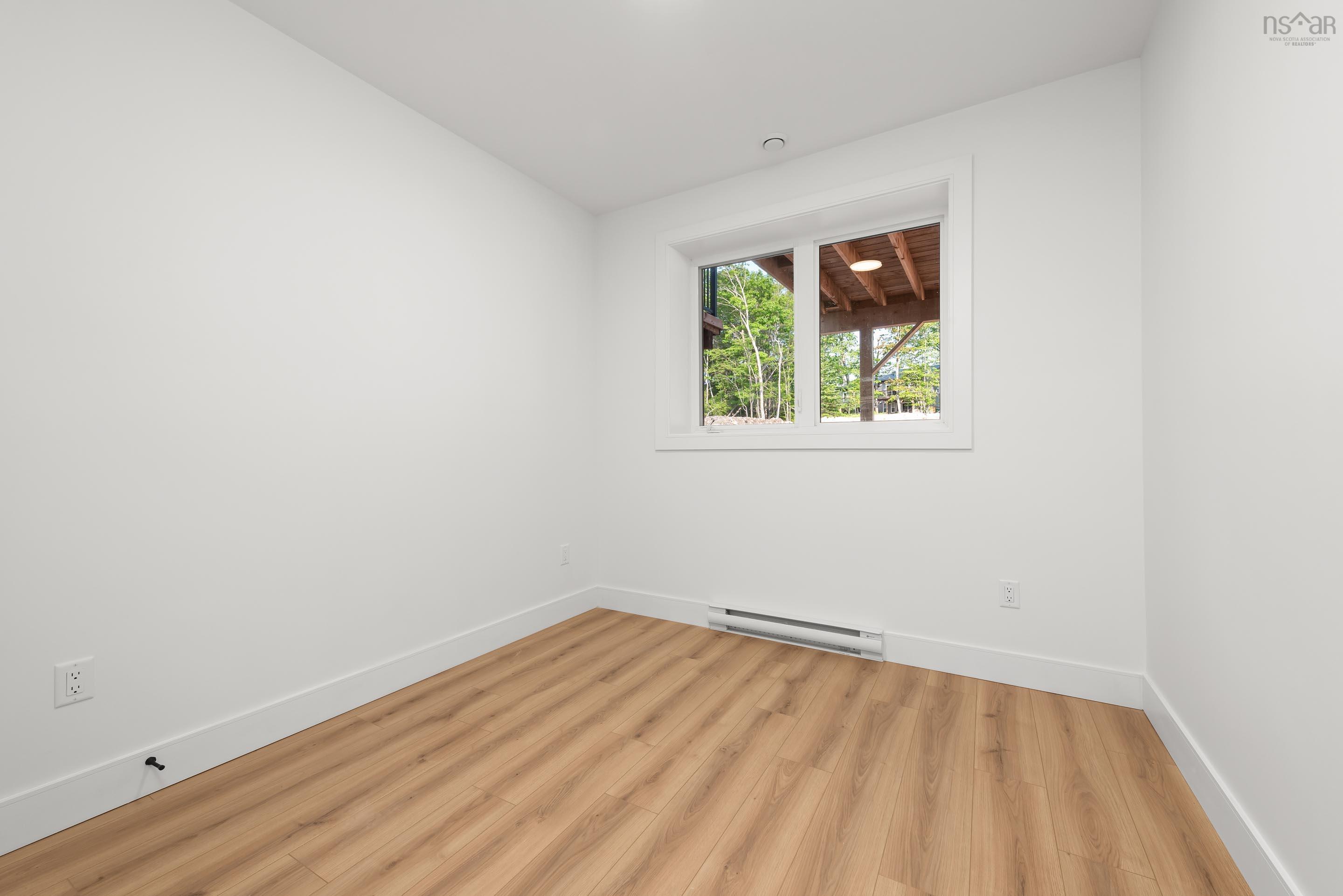 $699,900.00: 148 Colonial Crescent, Halifax