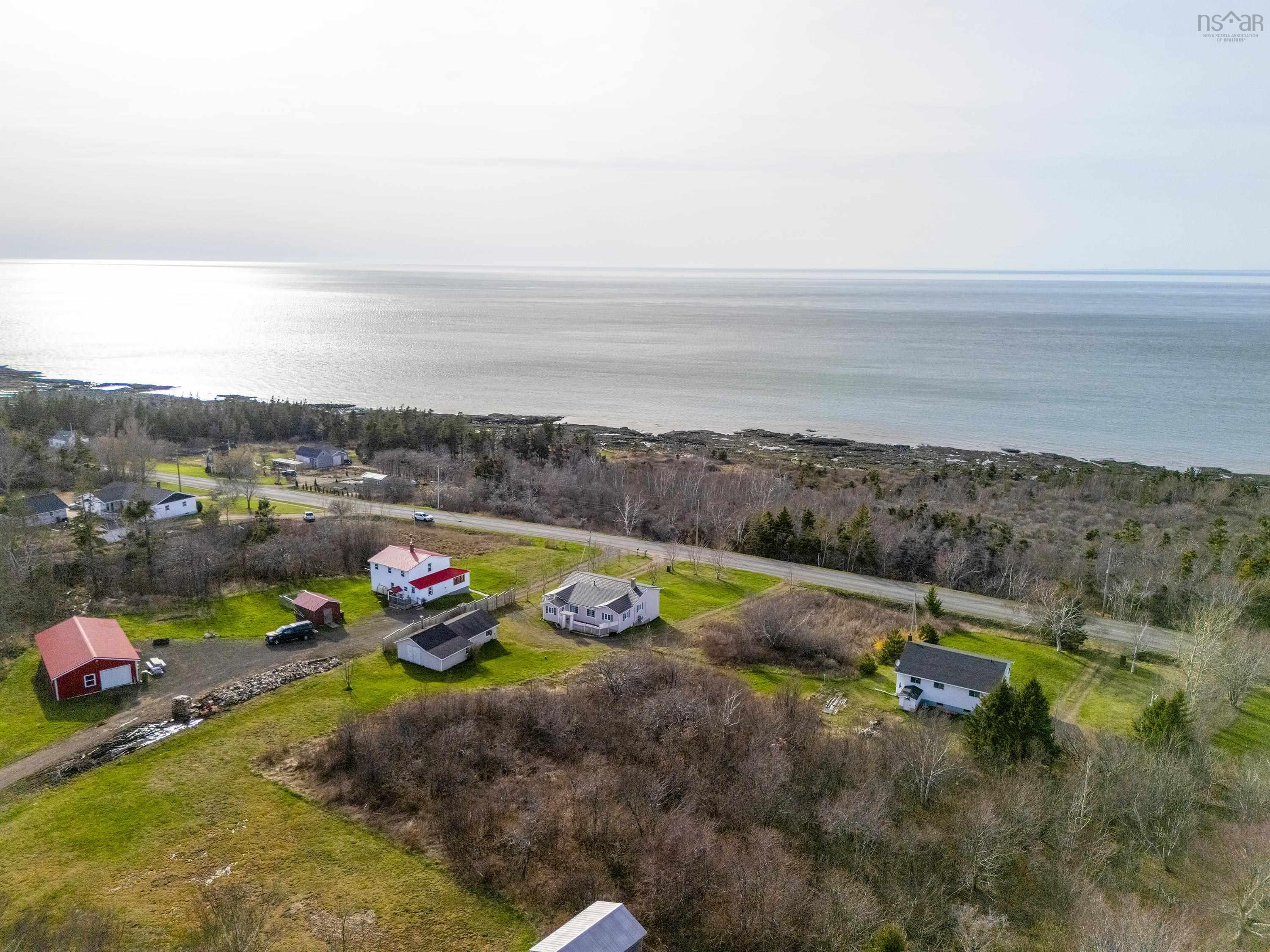 $325,000.00: 5104 Shore Road, Parkers Cove