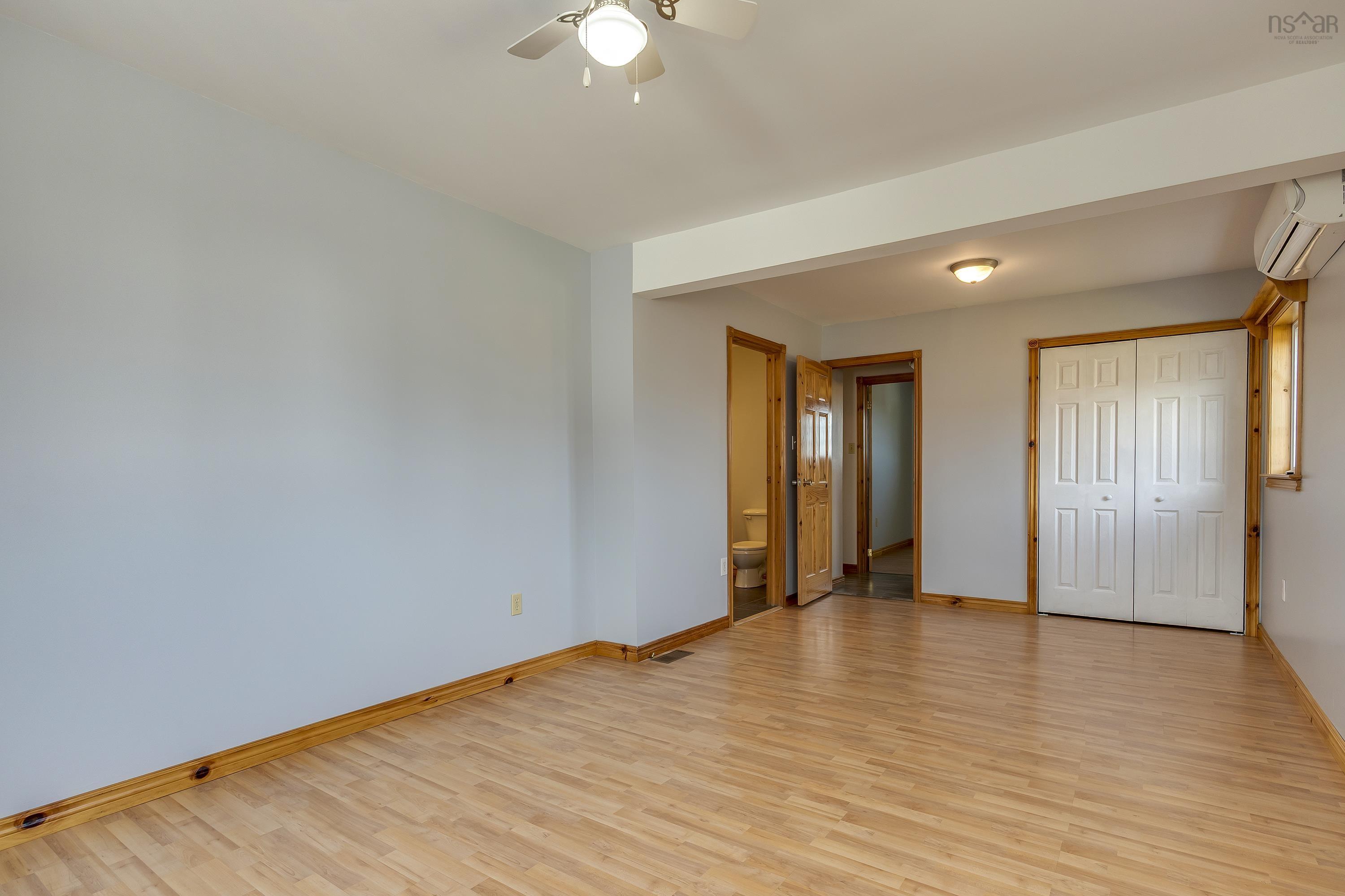 $325,000.00: 5104 Shore Road, Parkers Cove