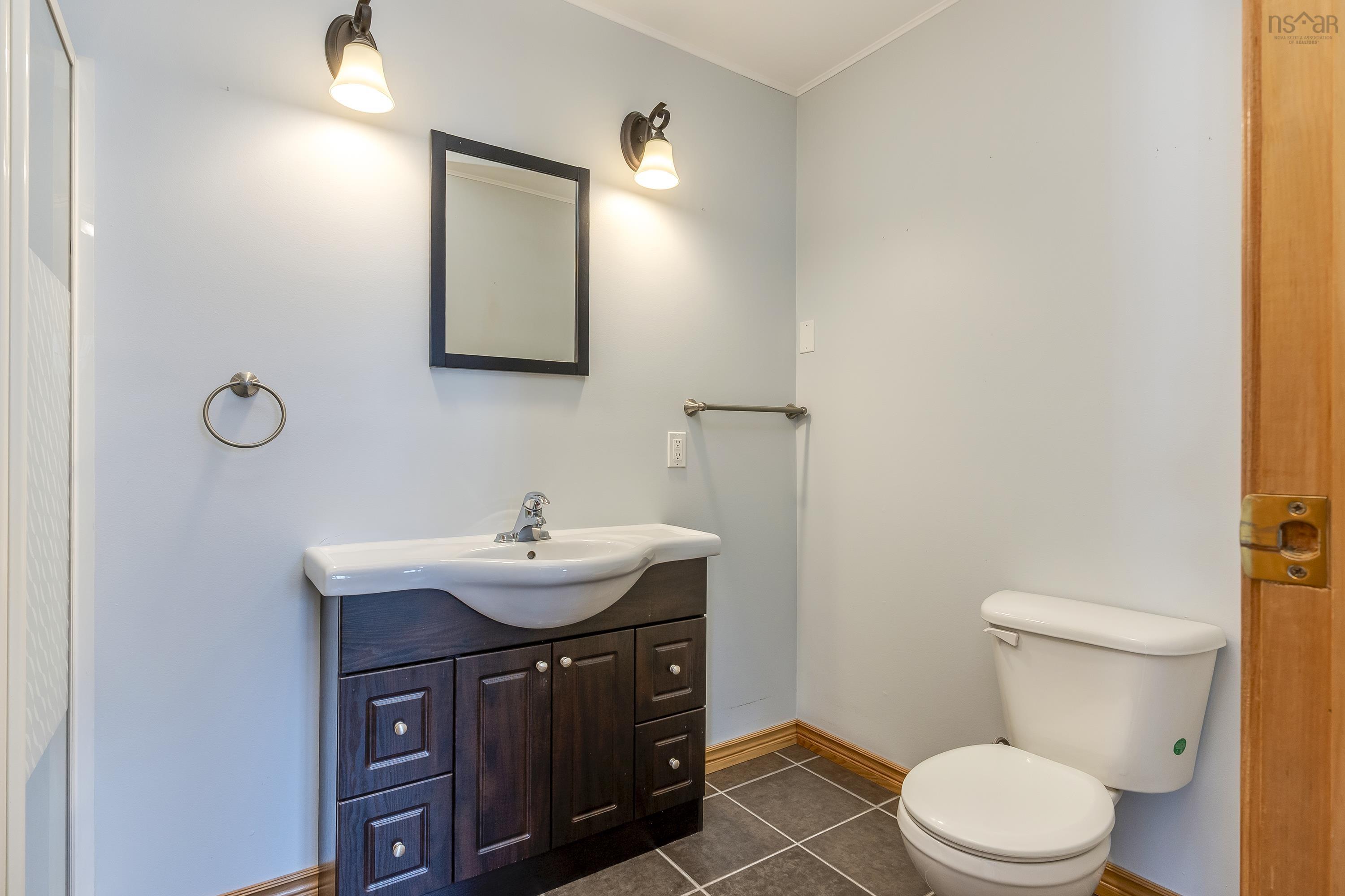 $325,000.00: 5104 Shore Road, Parkers Cove