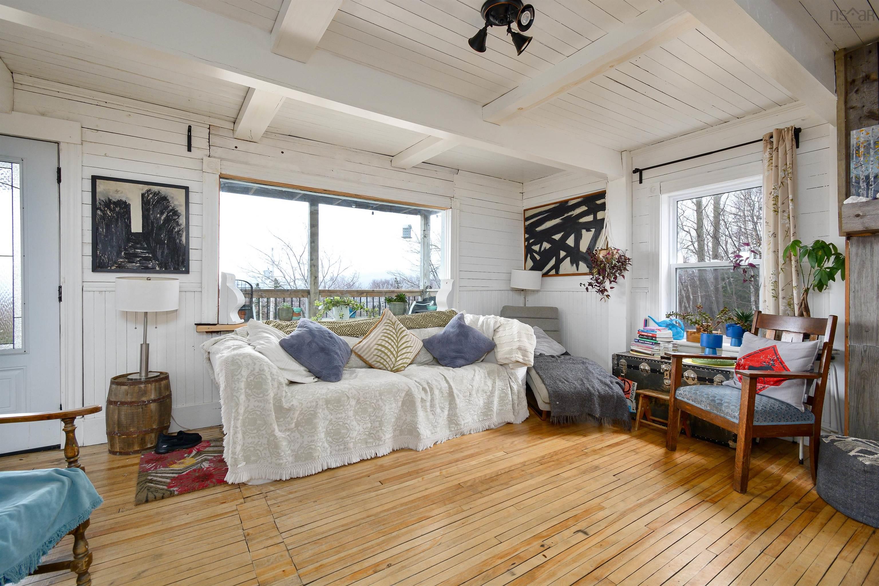 $375,000.00: 29219 Cabot Trail, Cape North