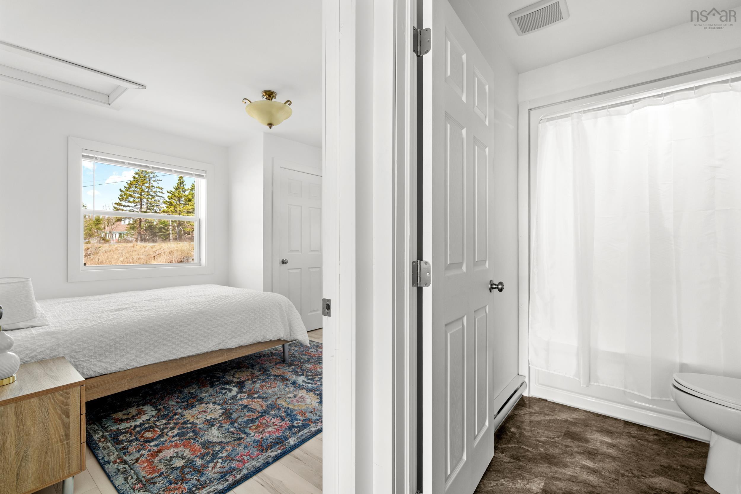 $399,000.00: 24986 Highway 7, Port Dufferin