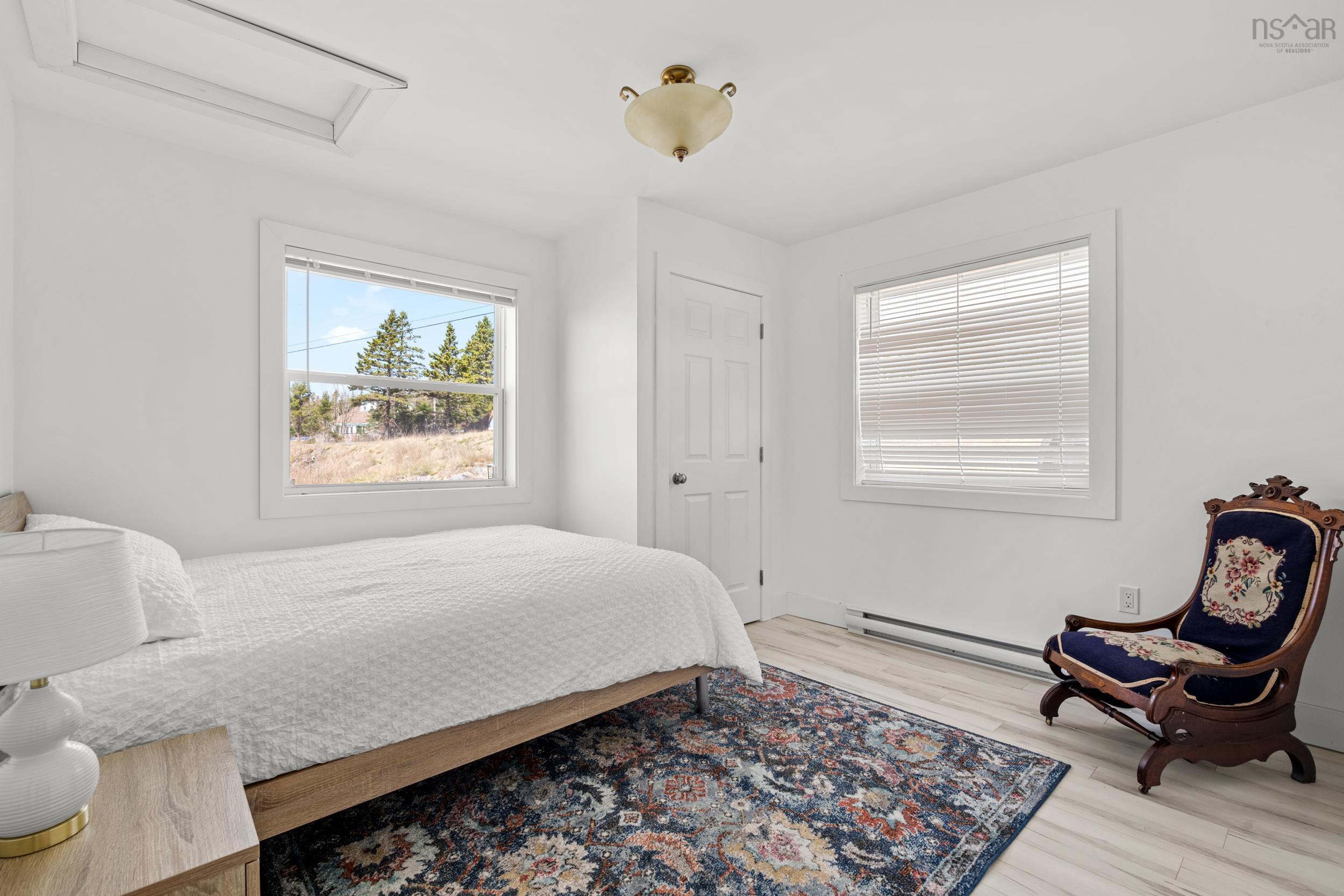 $399,000.00: 24986 Highway 7, Port Dufferin