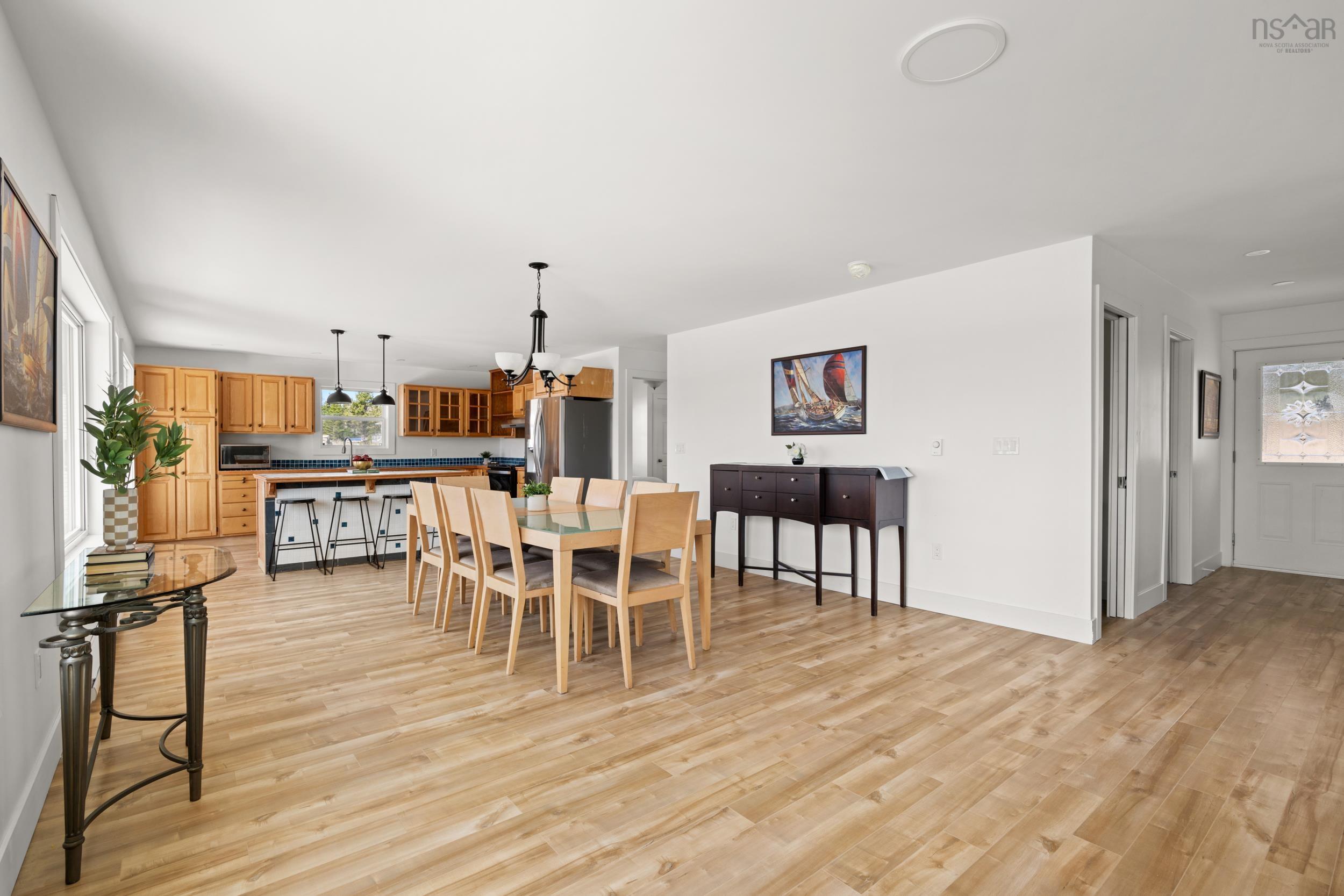 $399,000.00: 24986 Highway 7, Port Dufferin