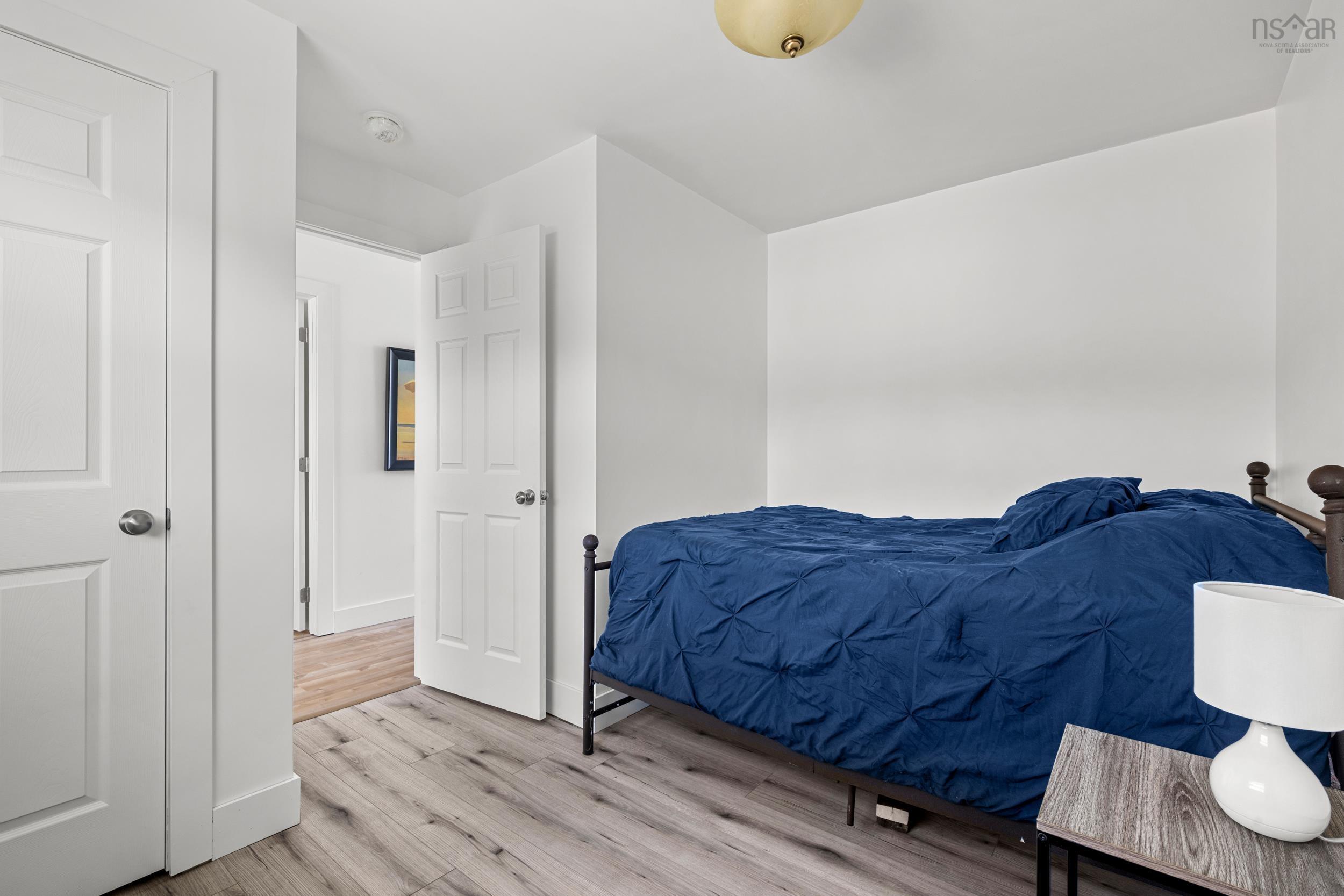 $399,000.00: 24986 Highway 7, Port Dufferin