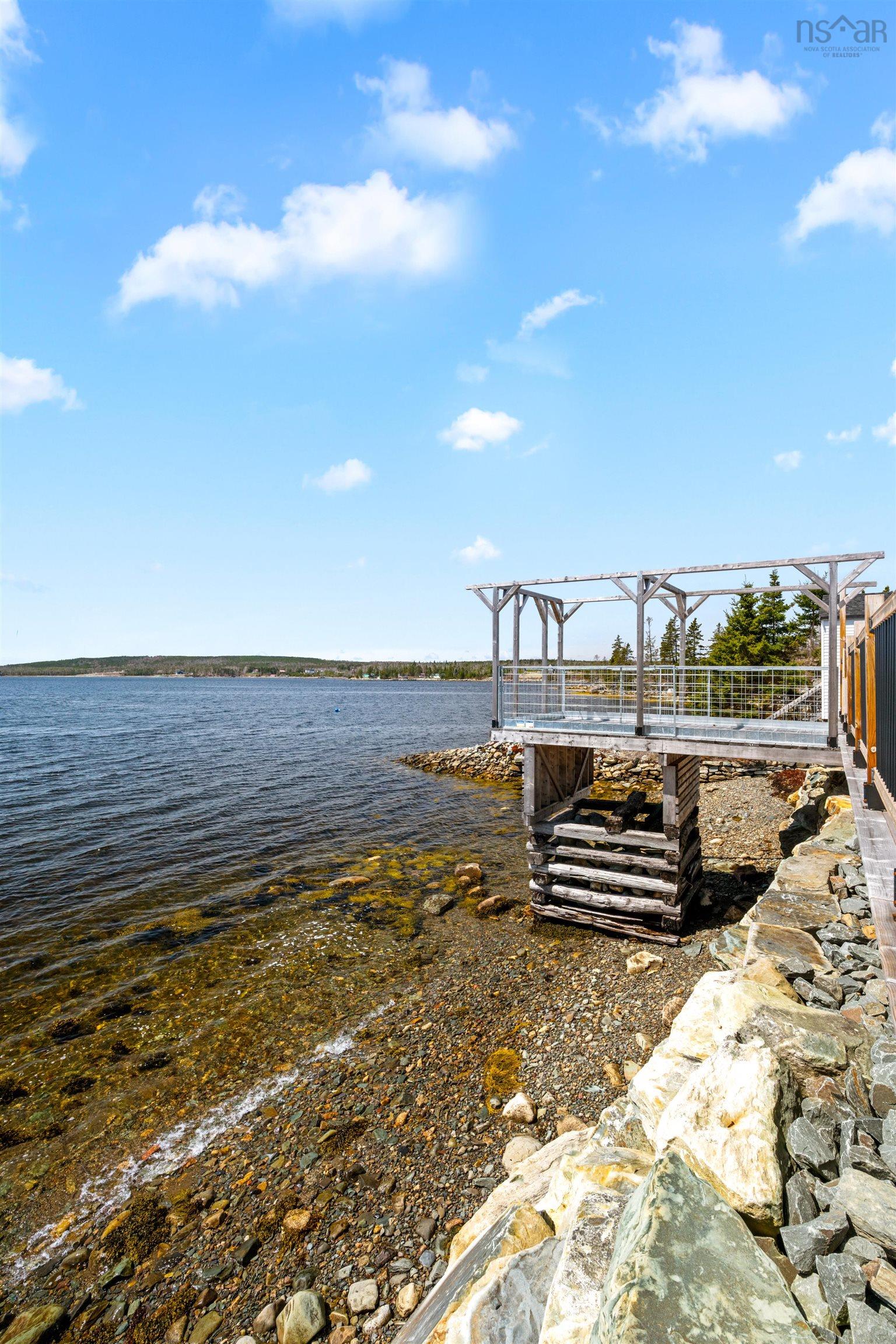 $399,000.00: 24986 Highway 7, Port Dufferin