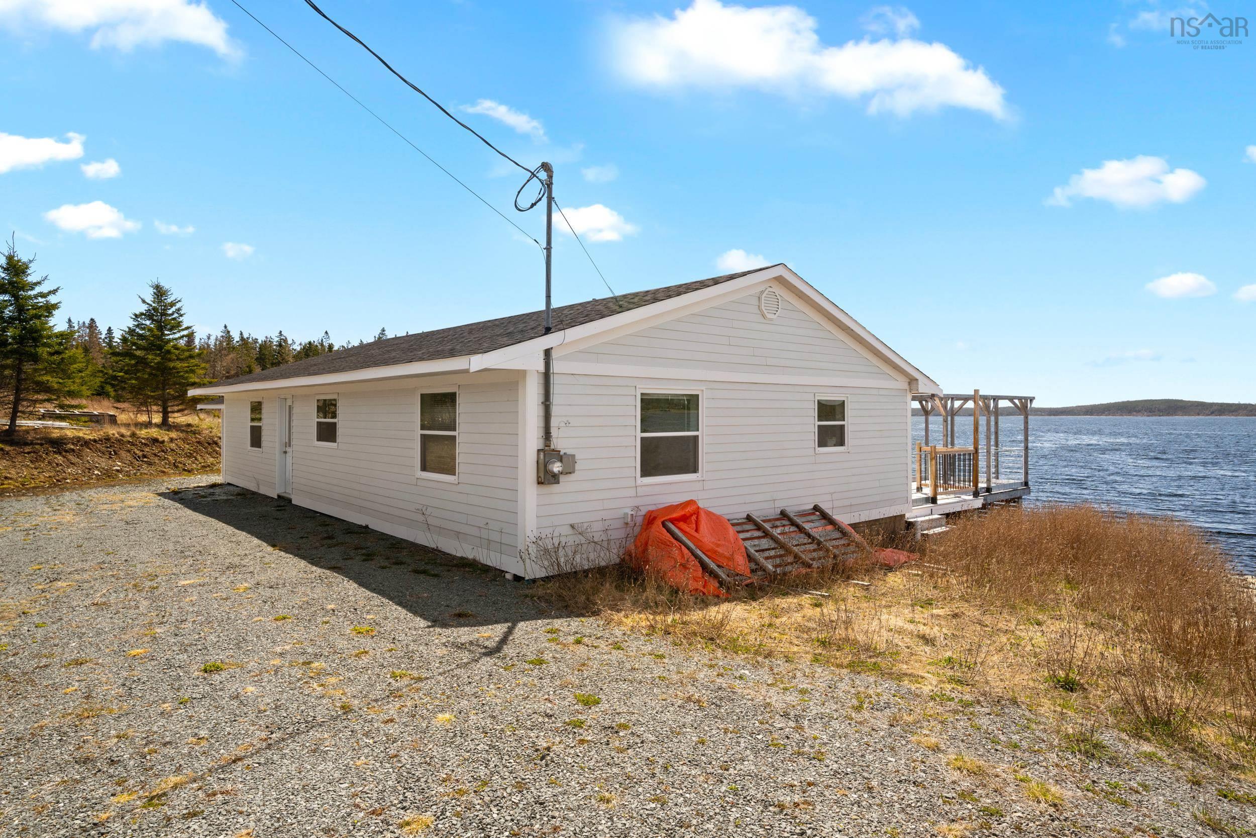 $399,000.00: 24986 Highway 7, Port Dufferin