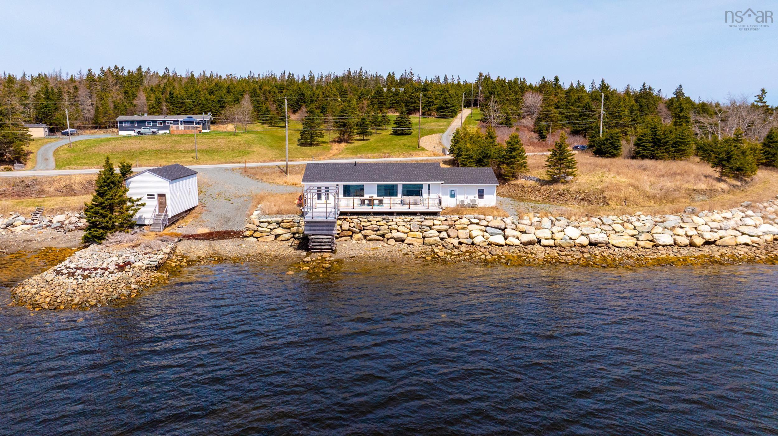 $399,000.00: 24986 Highway 7, Port Dufferin