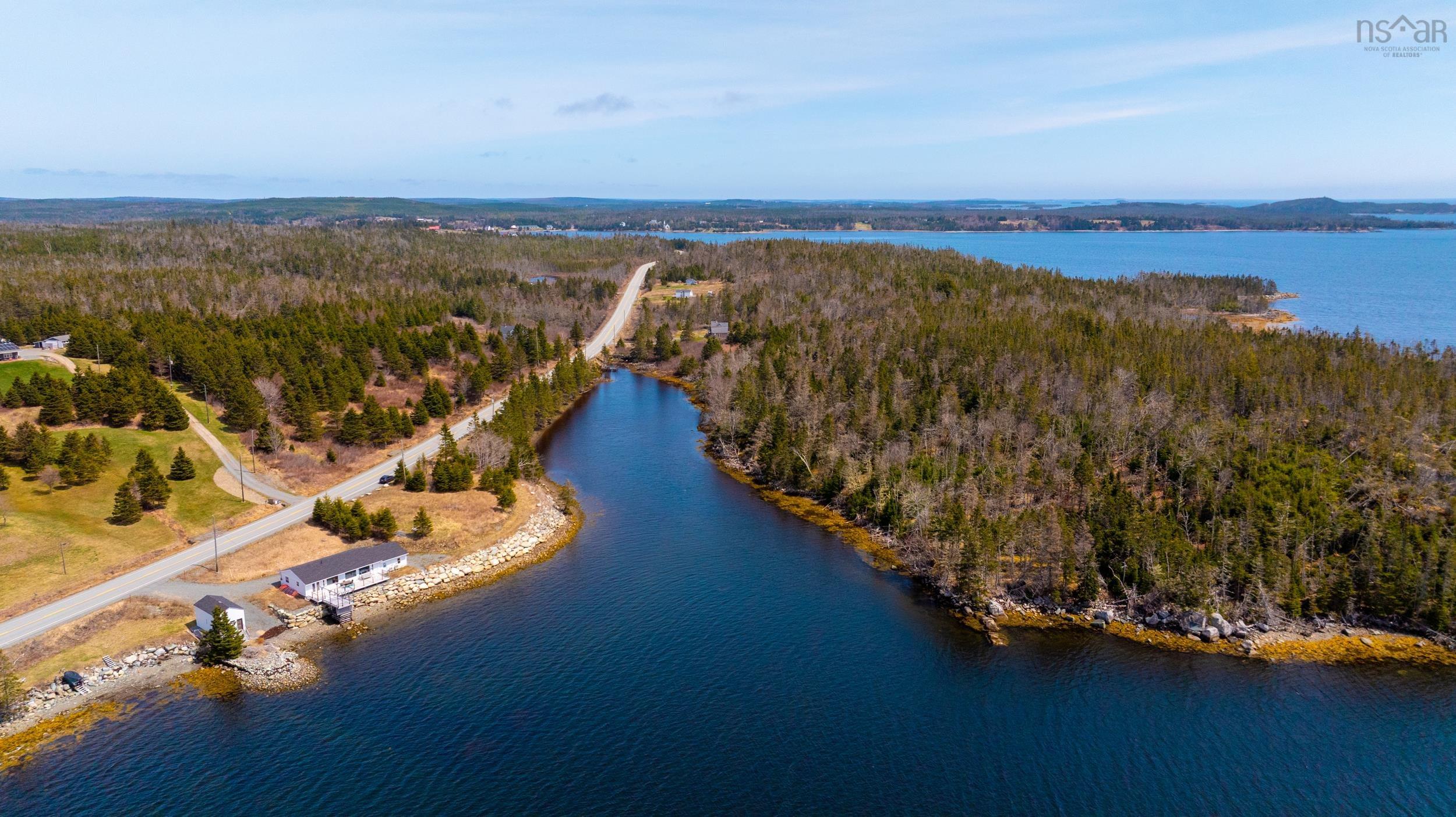 $399,000.00: 24986 Highway 7, Port Dufferin