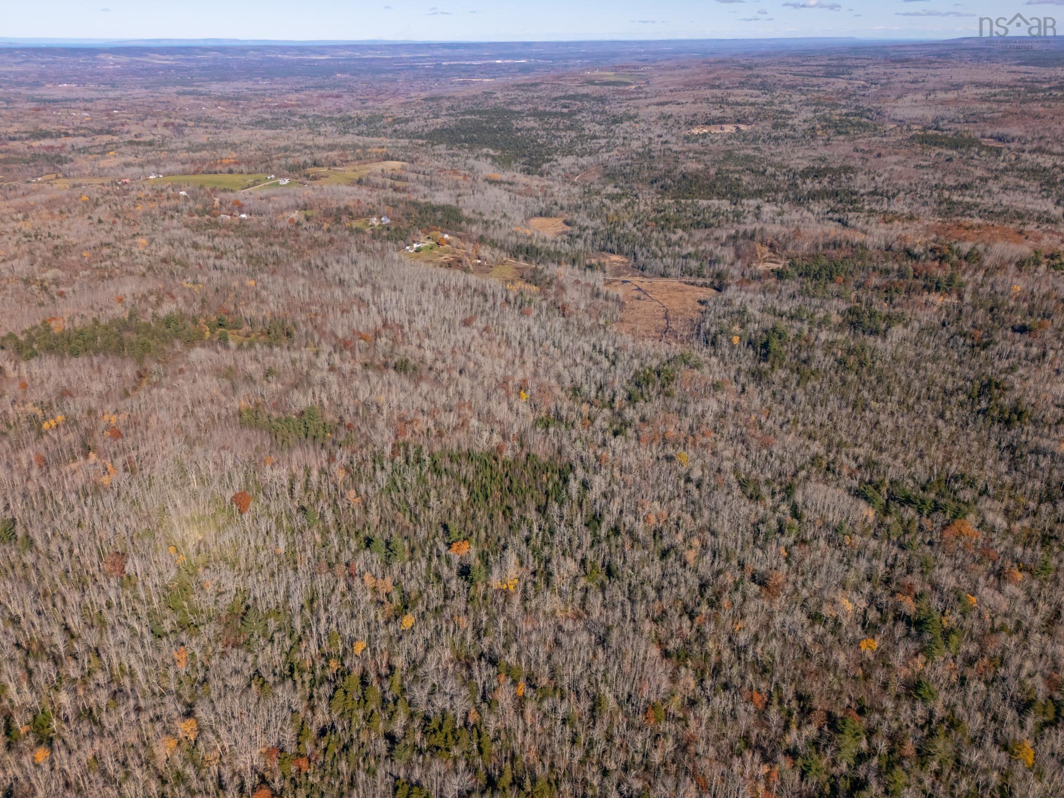 $249,900.00: 1405 Bloomington Road, Bloomington