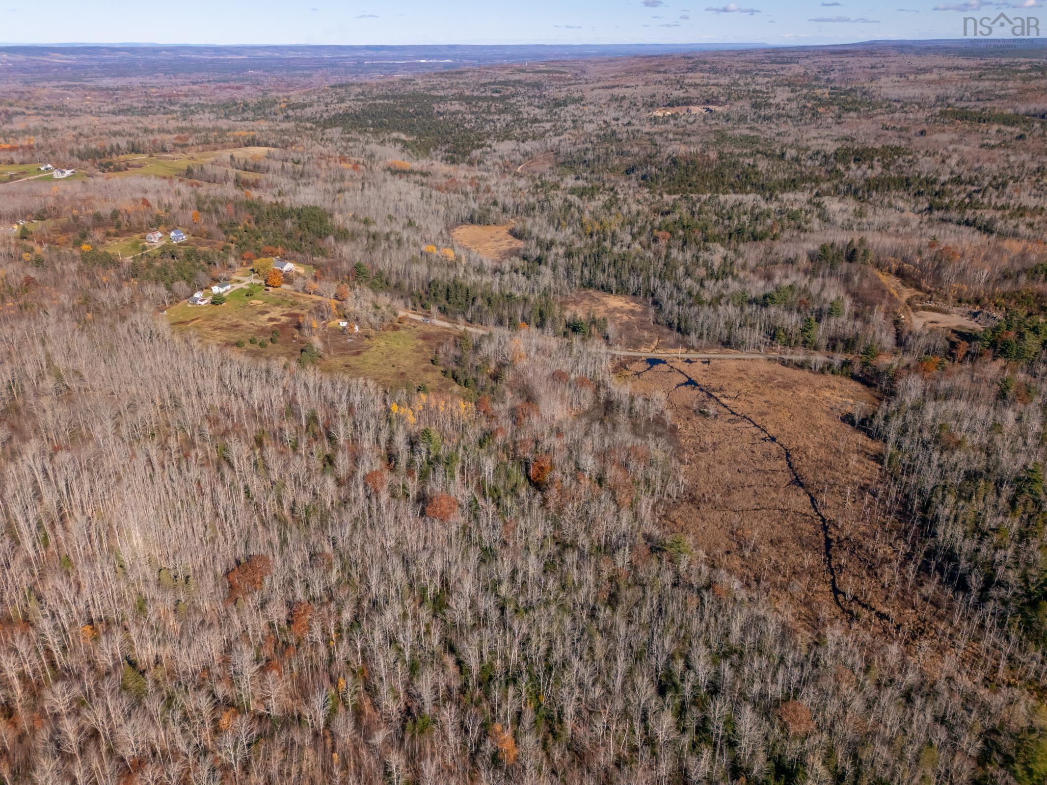 $249,900.00: 1405 Bloomington Road, Bloomington