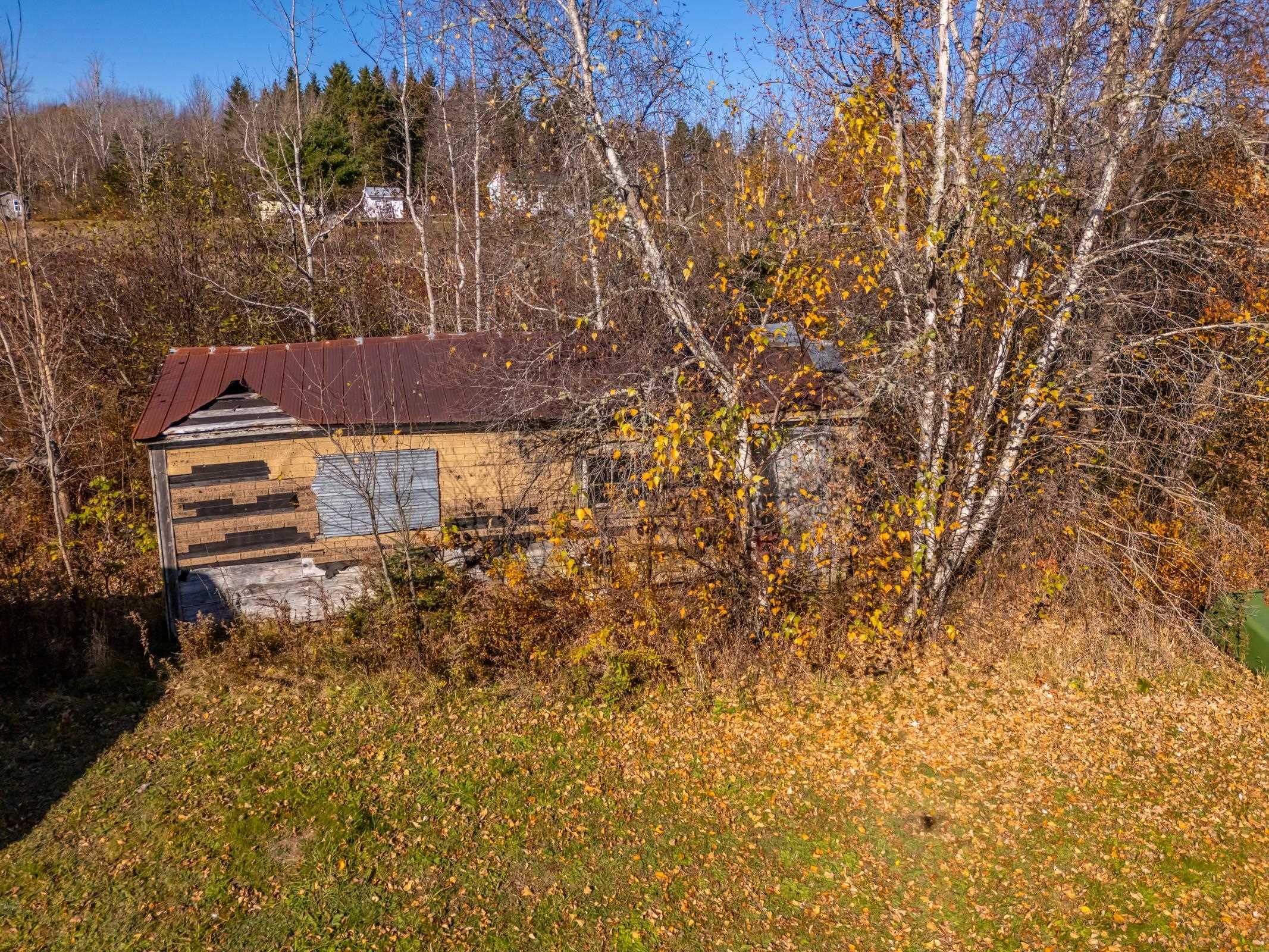 $249,900.00: 1405 Bloomington Road, Bloomington