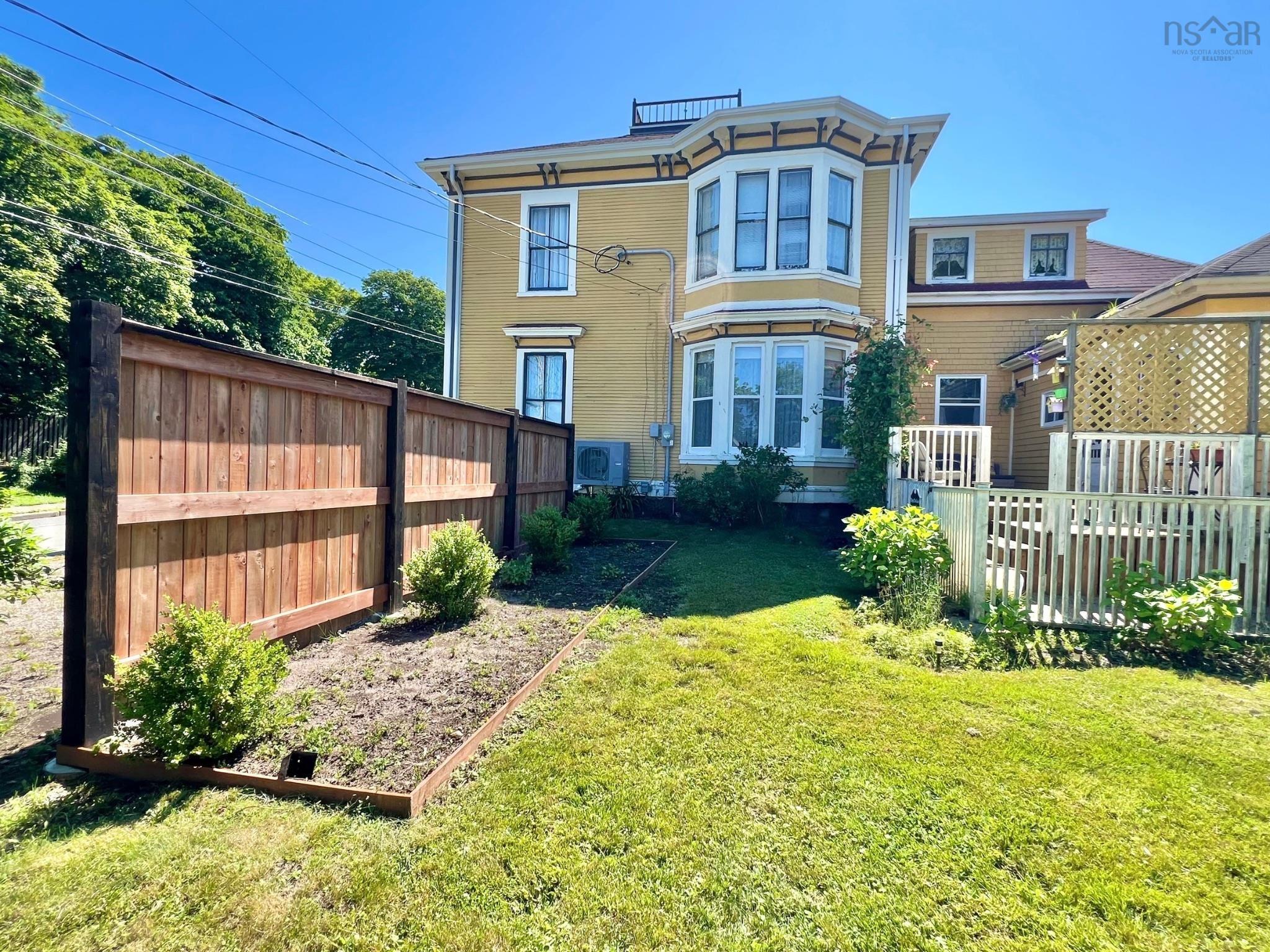 $344,900.00: 45 Alma Street, Yarmouth