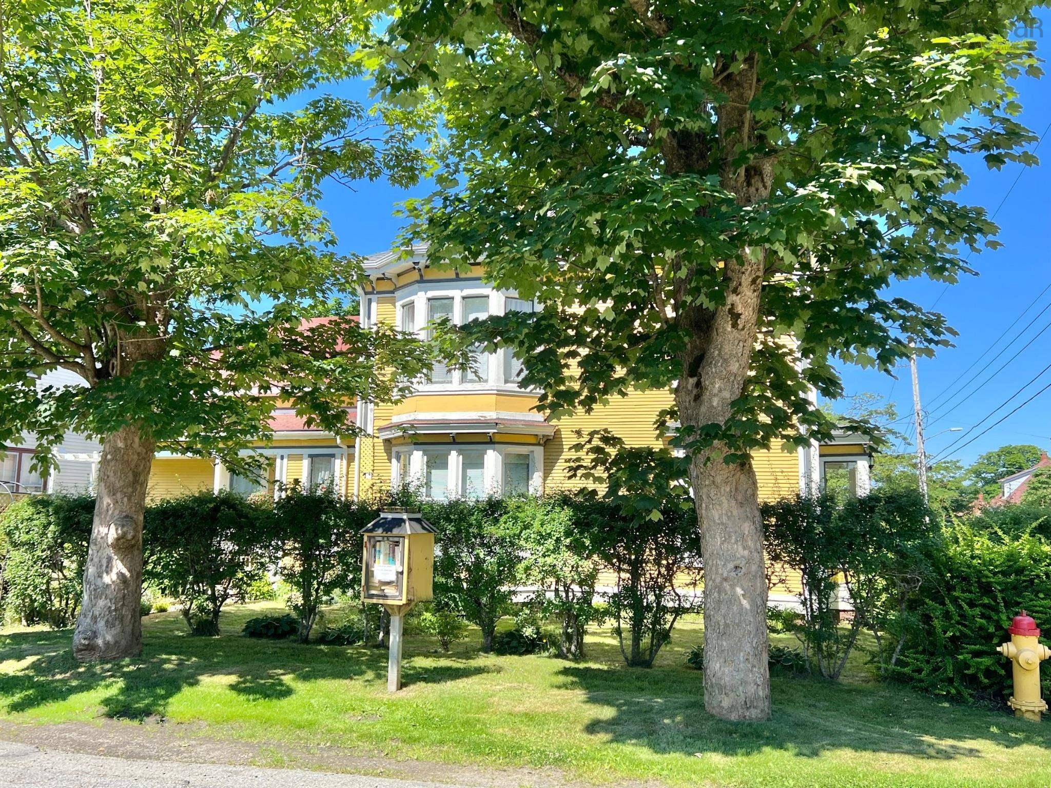 $344,900.00: 45 Alma Street, Yarmouth