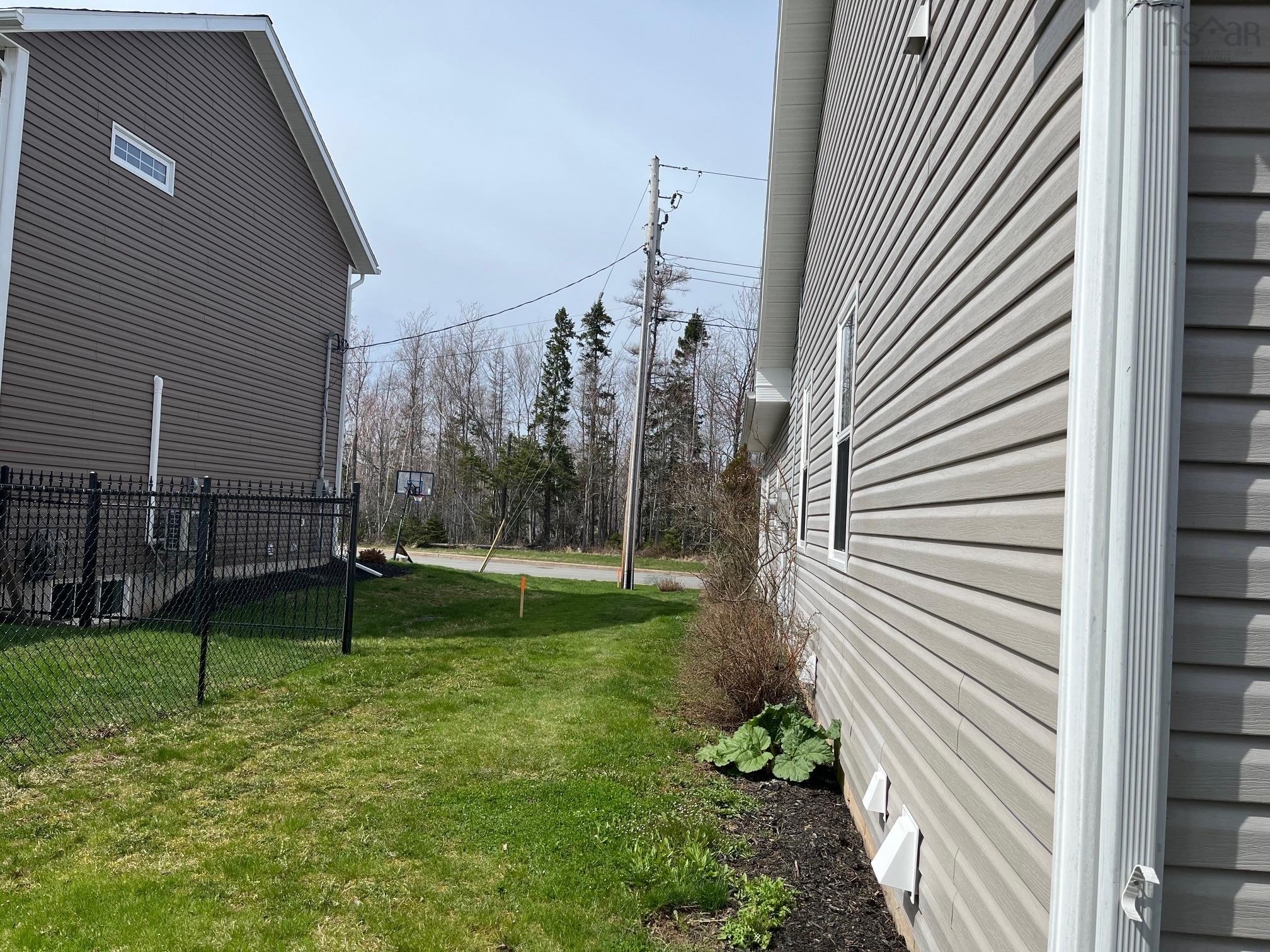 $689,000.00: 42 Rowan Avenue, New Glasgow