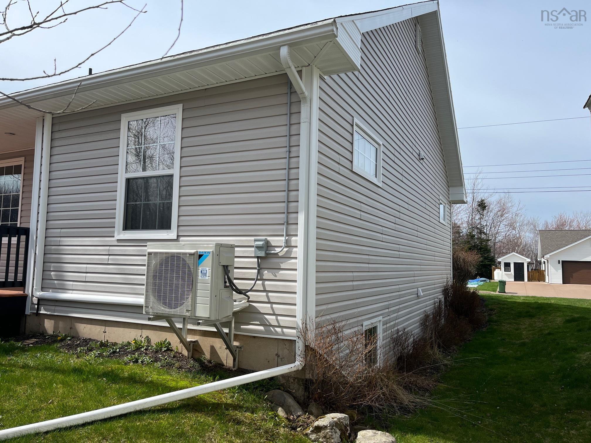 $689,000.00: 42 Rowan Avenue, New Glasgow