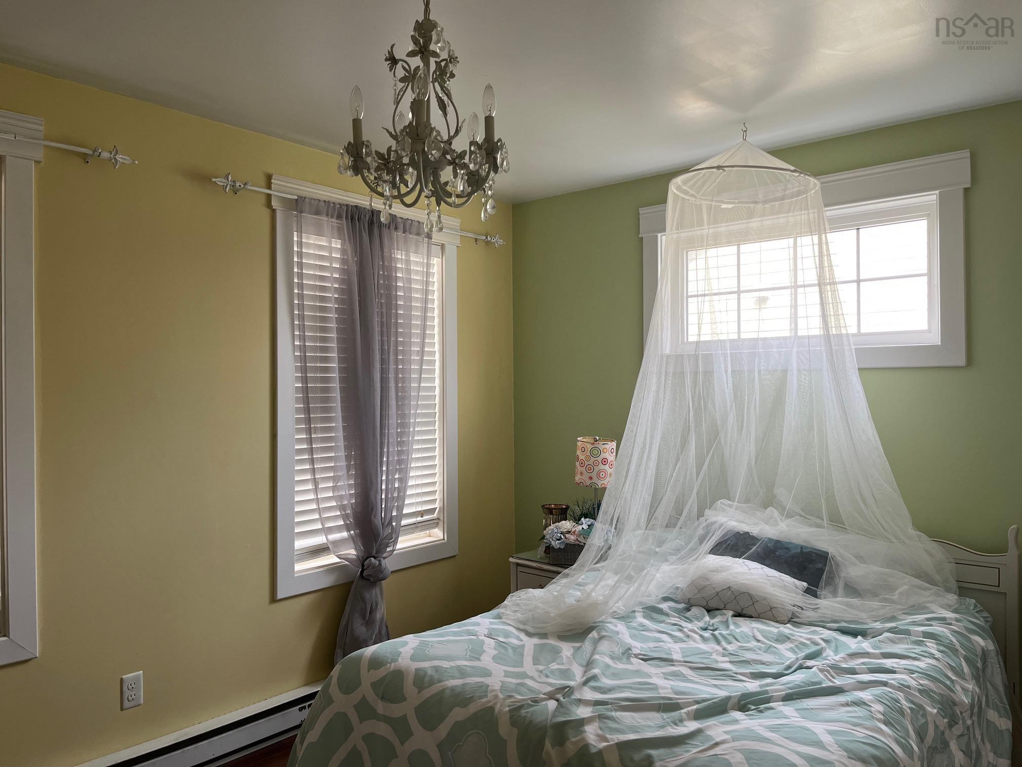 $689,000.00: 42 Rowan Avenue, New Glasgow