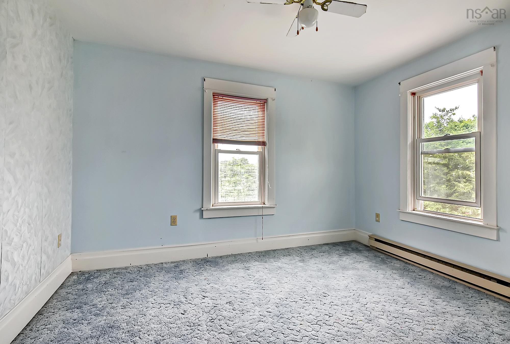 $849,900.00: 172, 184, 194 King Street, Windsor