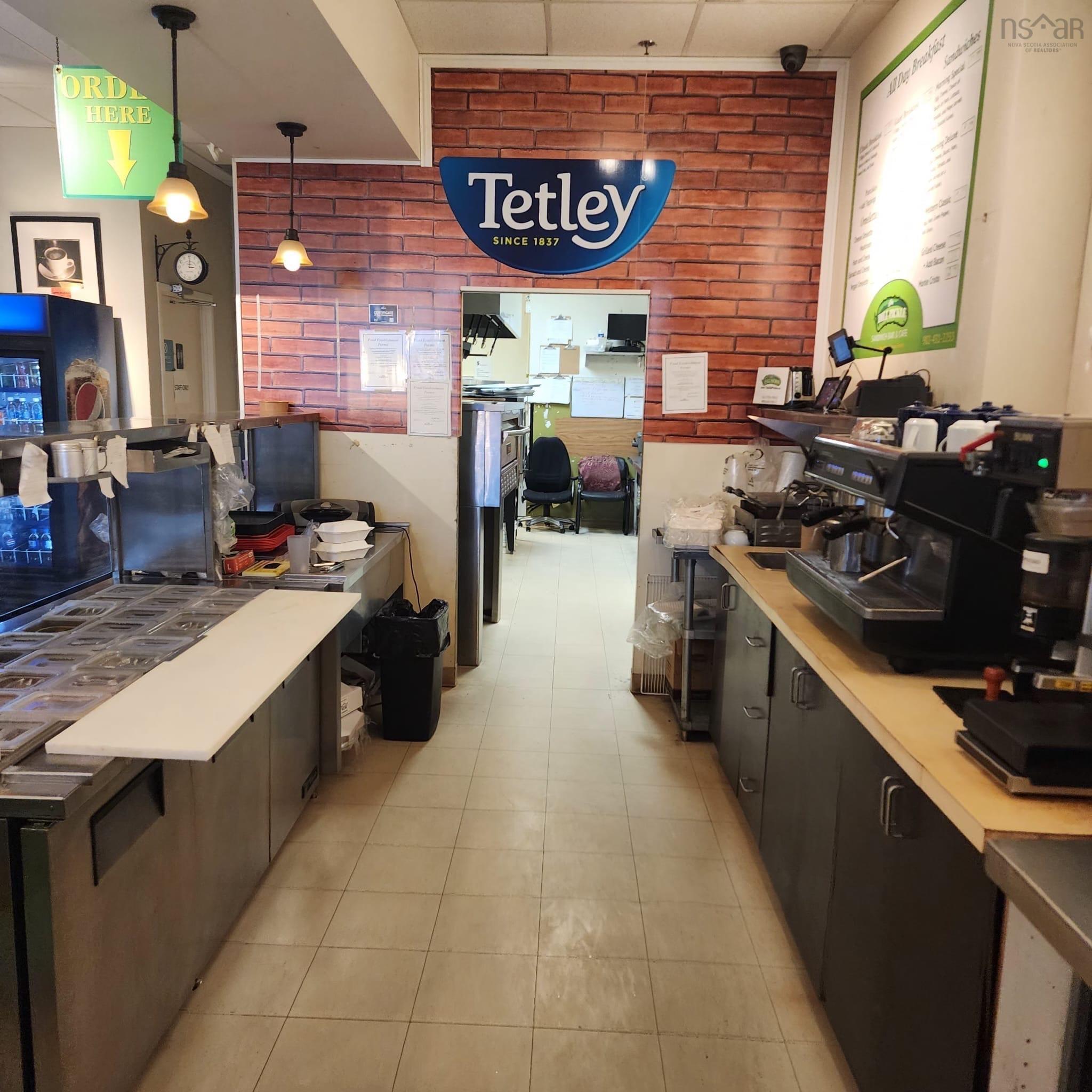 140 250 Baker Drive, Dartmouth, NS (MLS 202509938)