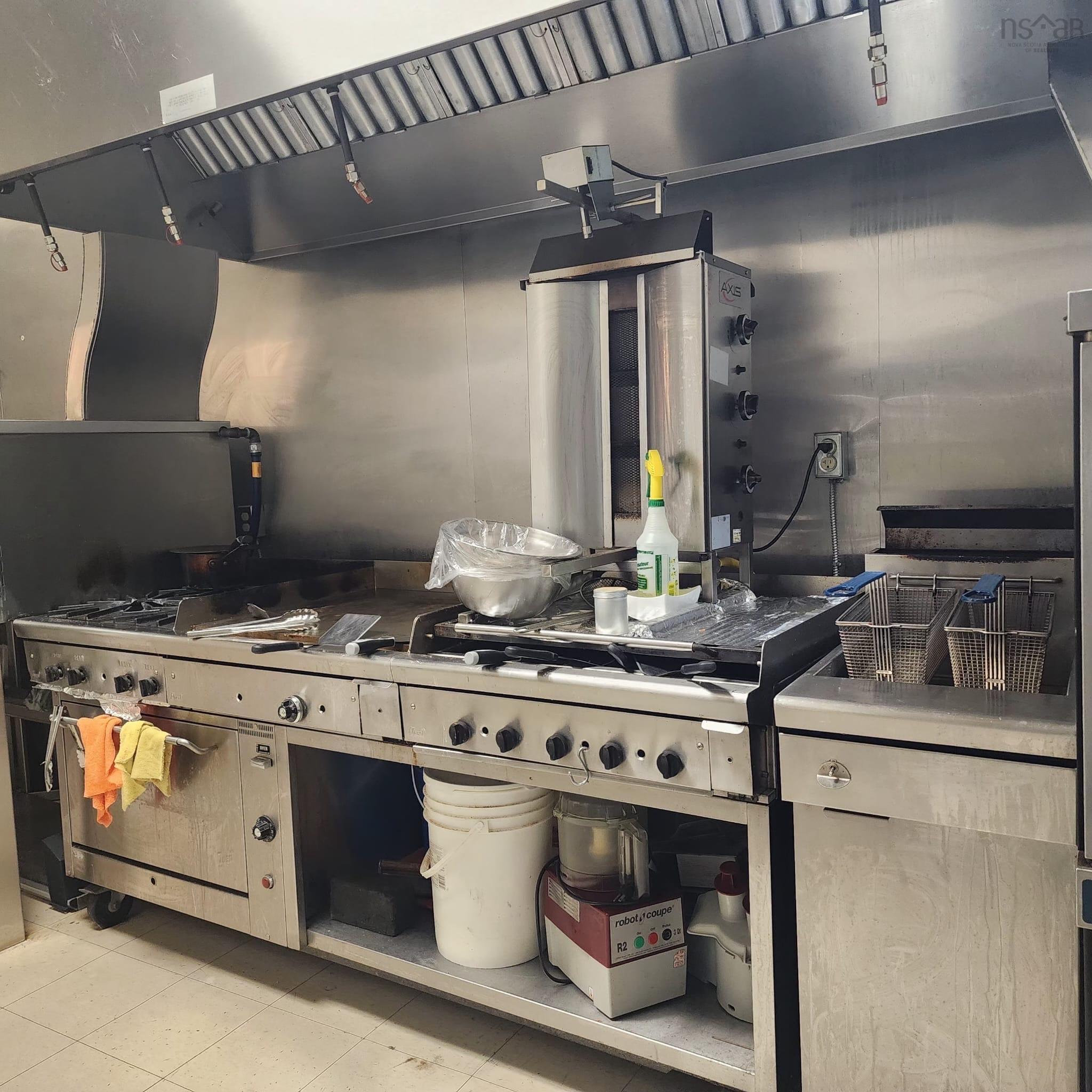 140 250 Baker Drive, Dartmouth, NS (MLS 202509938)