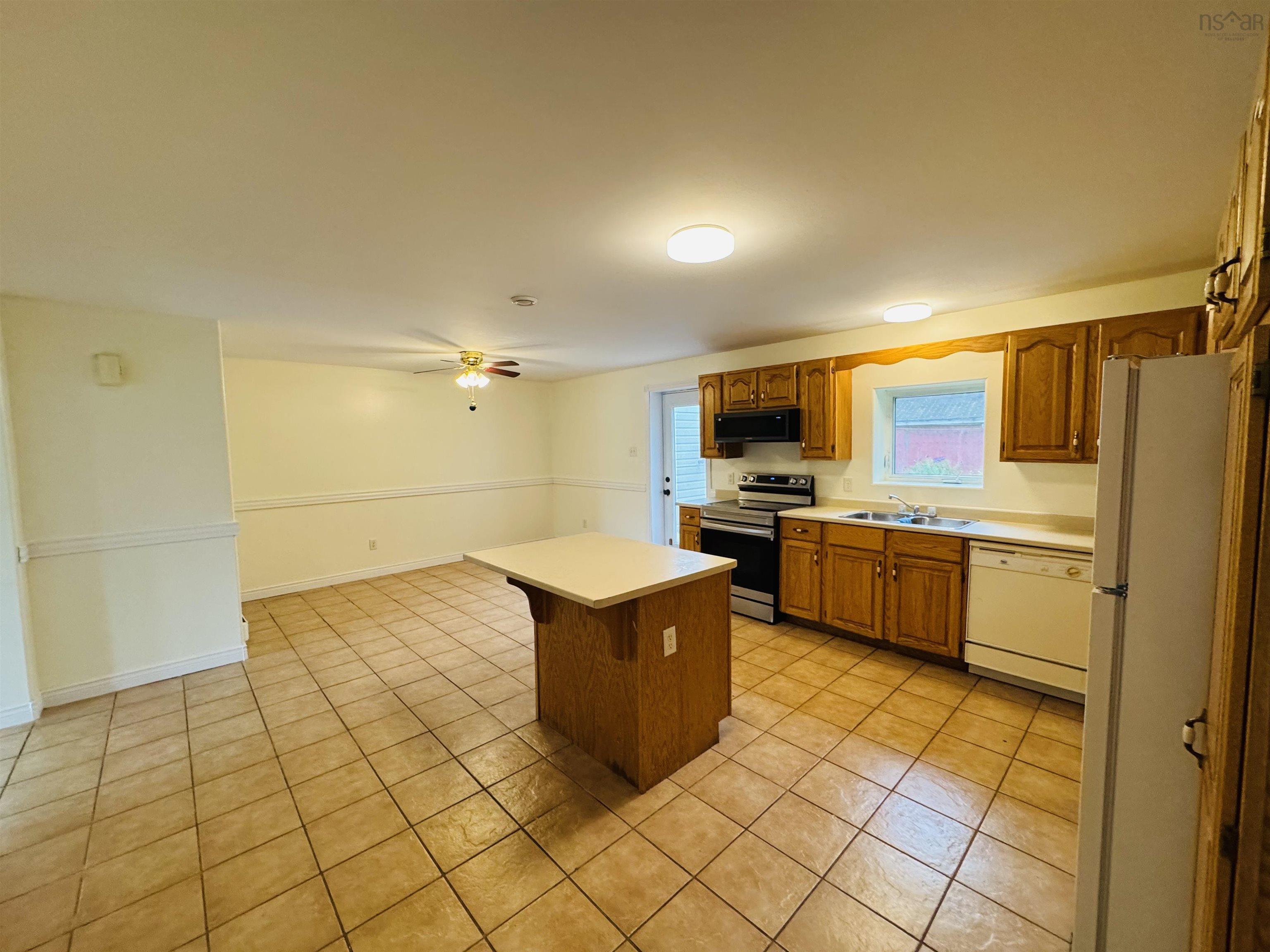 $499,900.00: 39/41 Anita Crescent, Truro Heights