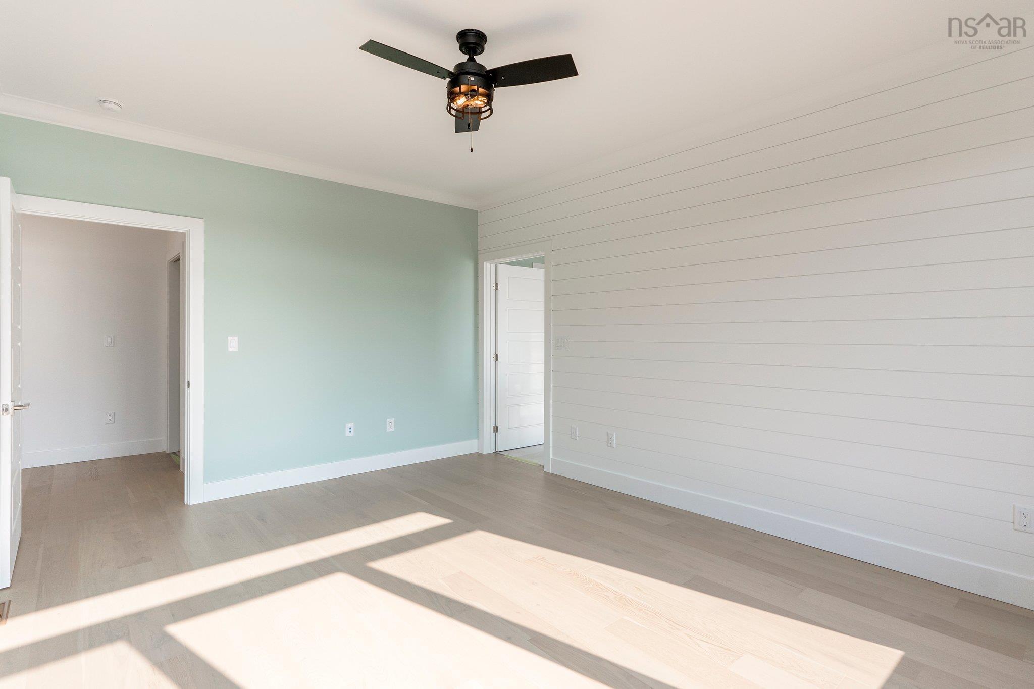 $1,584,000.00: 7410 St Margarets Bay Road, Boutiliers Point