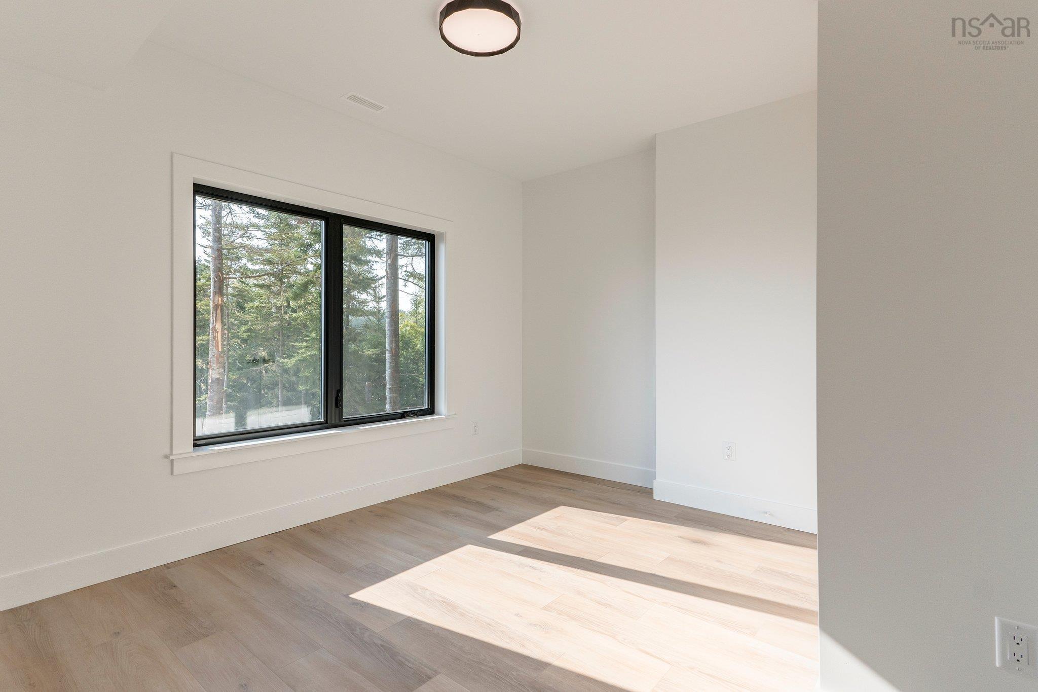 $1,584,000.00: 7410 St Margarets Bay Road, Boutiliers Point