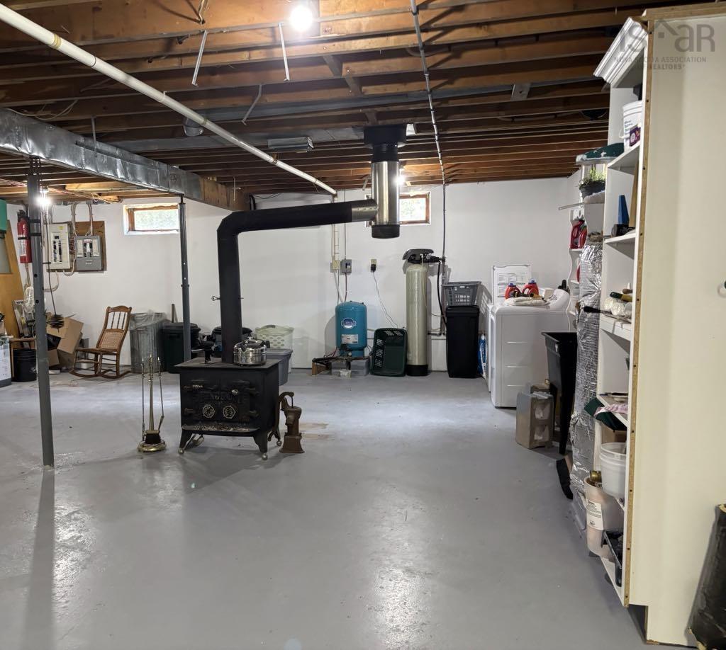 $599,000.00: 255 Virginia Road, Virginia East