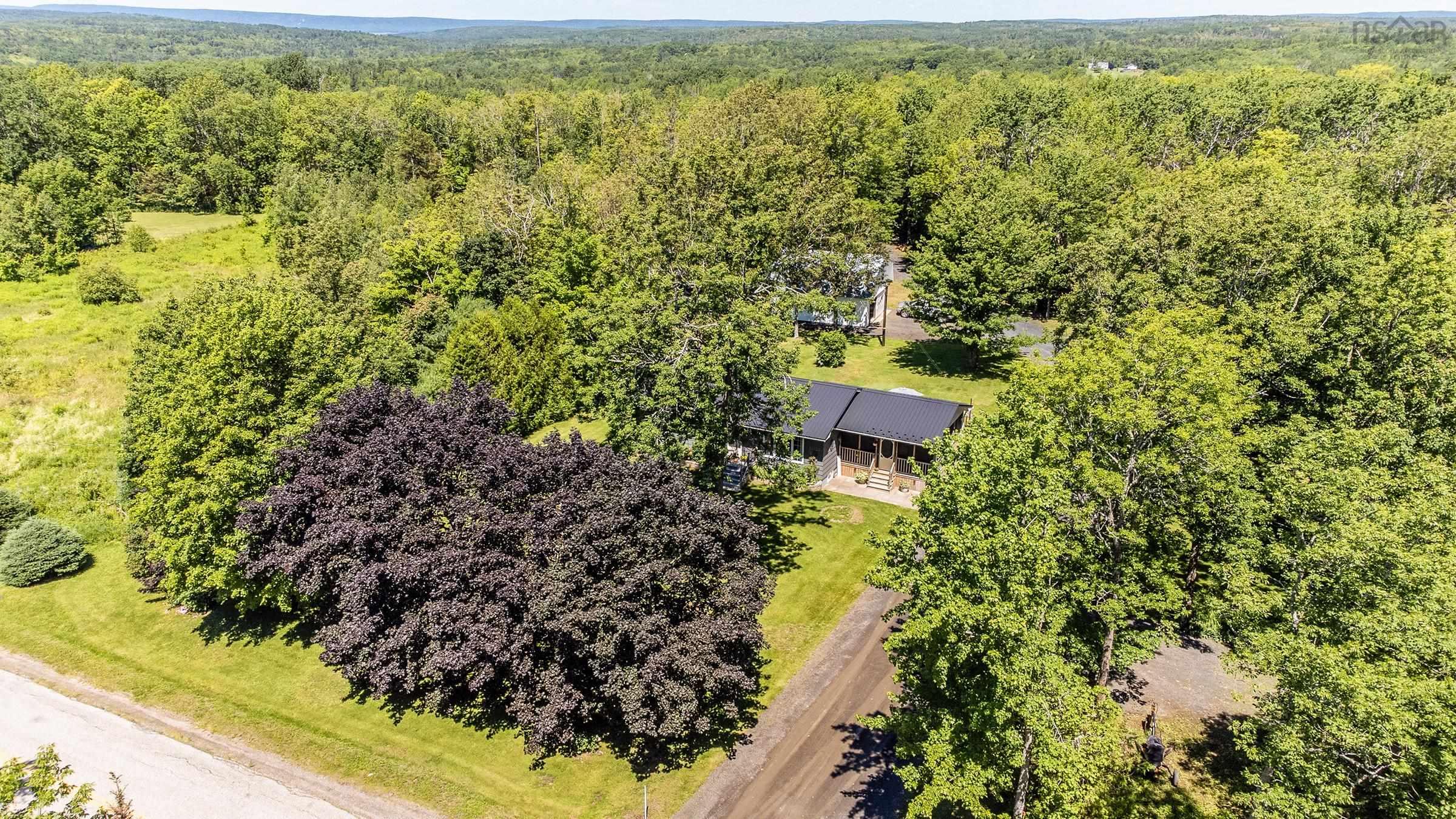 $599,000.00: 255 Virginia Road, Virginia East