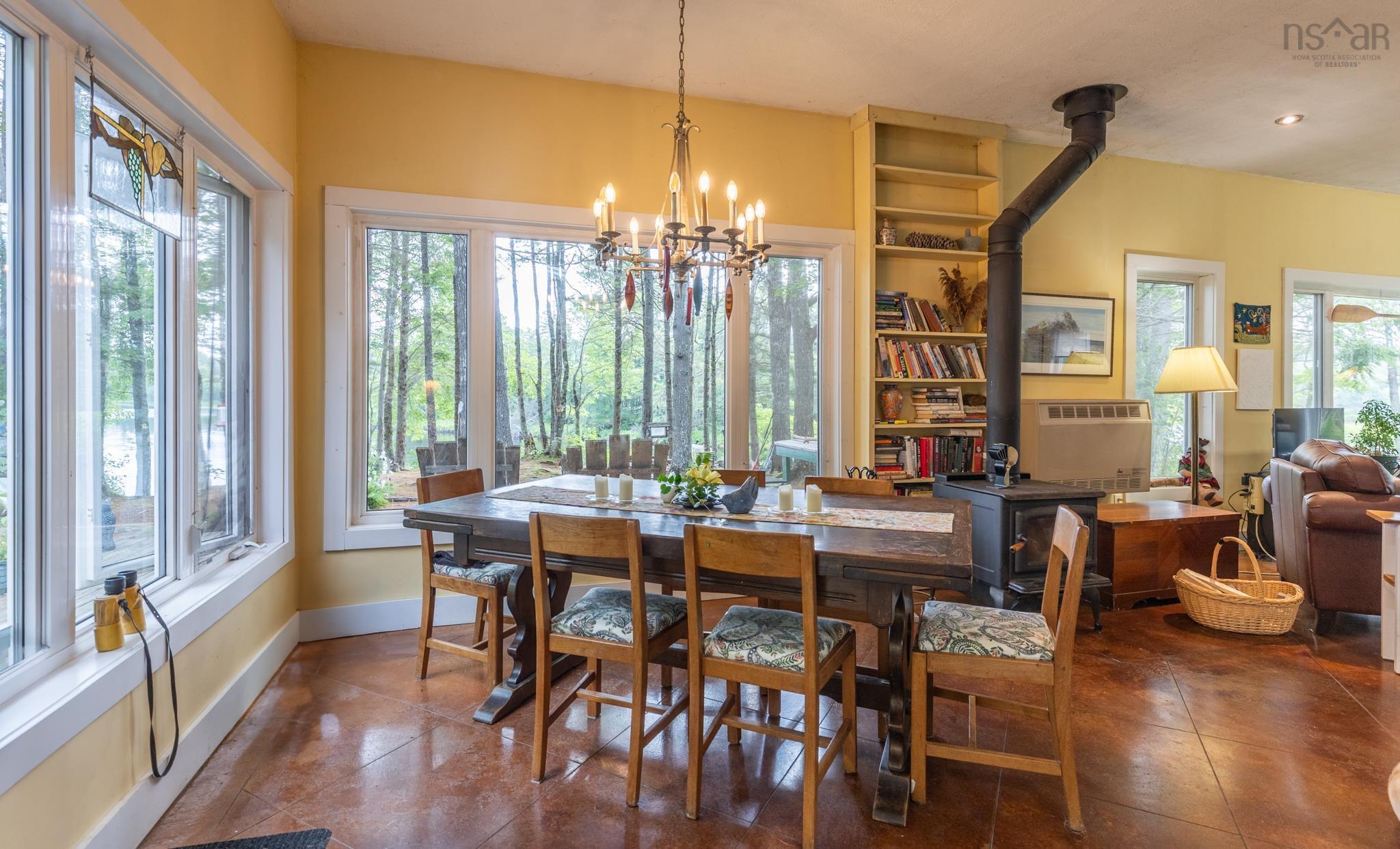 $599,900.00: 1542 Canaan Road Road, Canaan