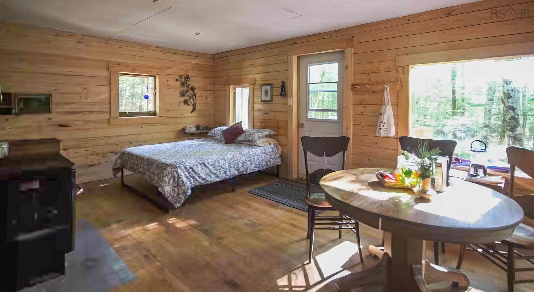 $599,900.00: 1542 Canaan Road Road, Canaan