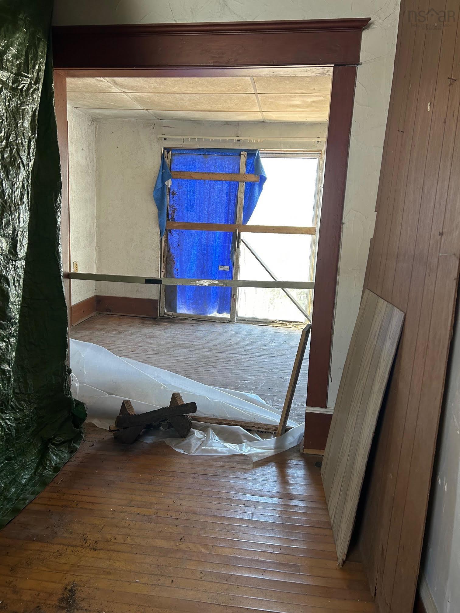 $249,900.00: 99 Shore Road, Sutherlands River