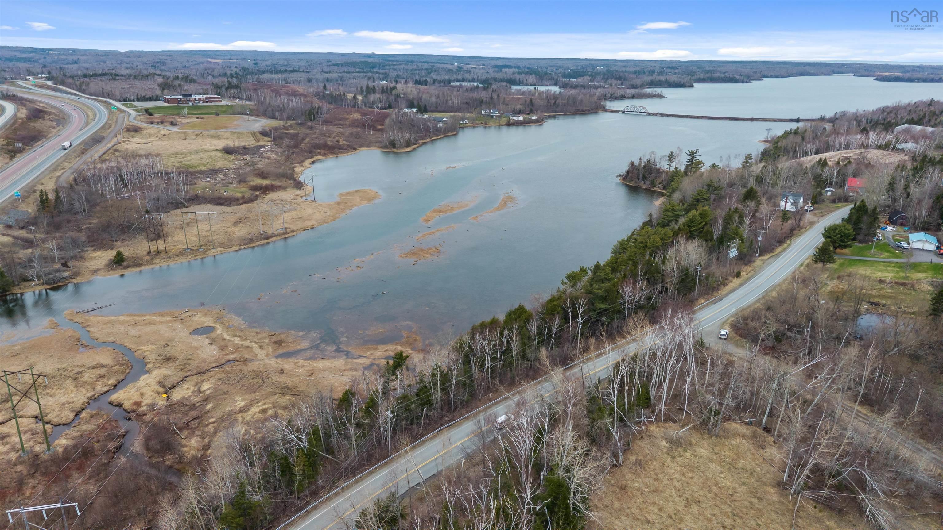 $249,900.00: 99 Shore Road, Sutherlands River