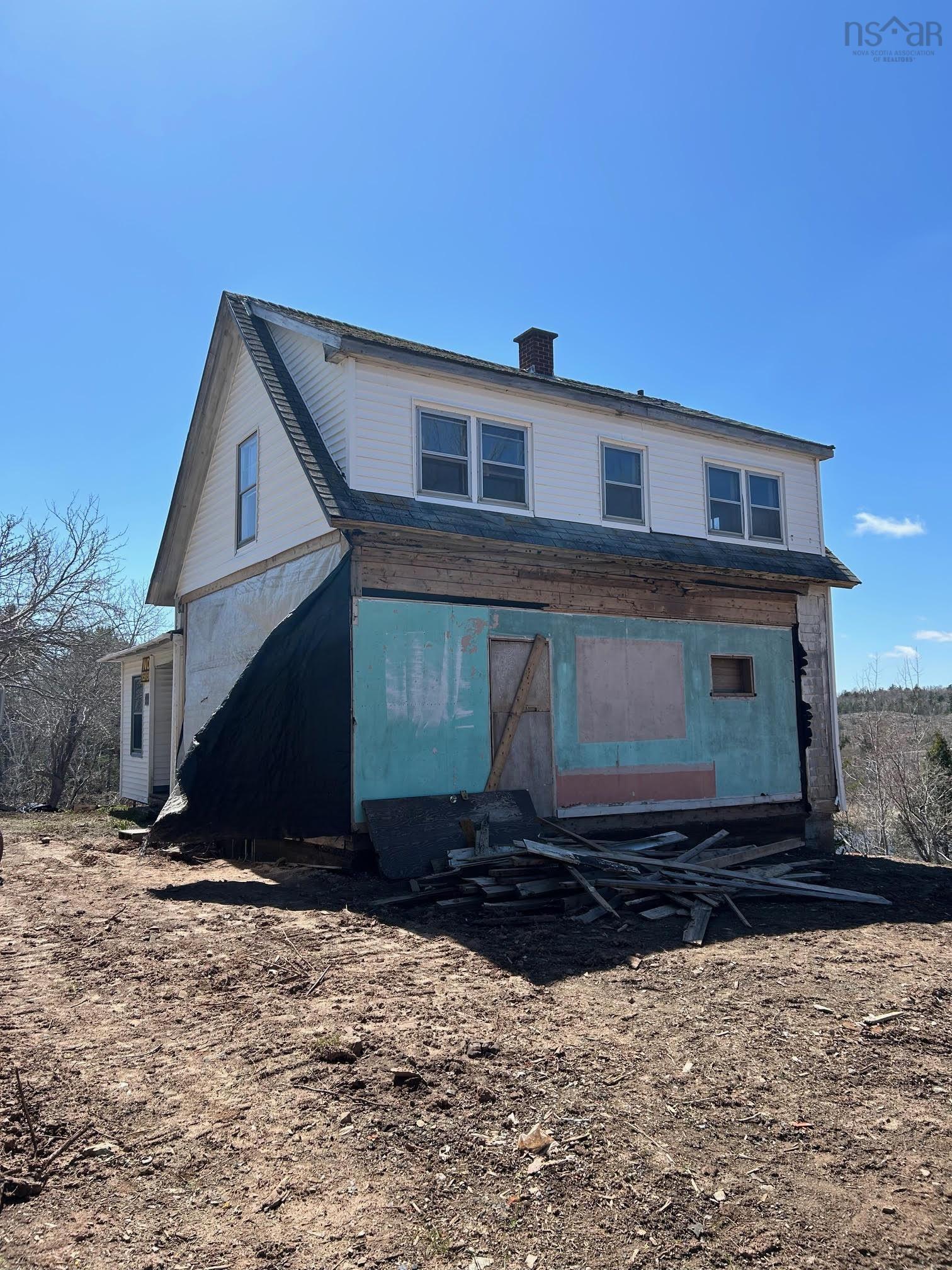 $249,900.00: 99 Shore Road, Sutherlands River